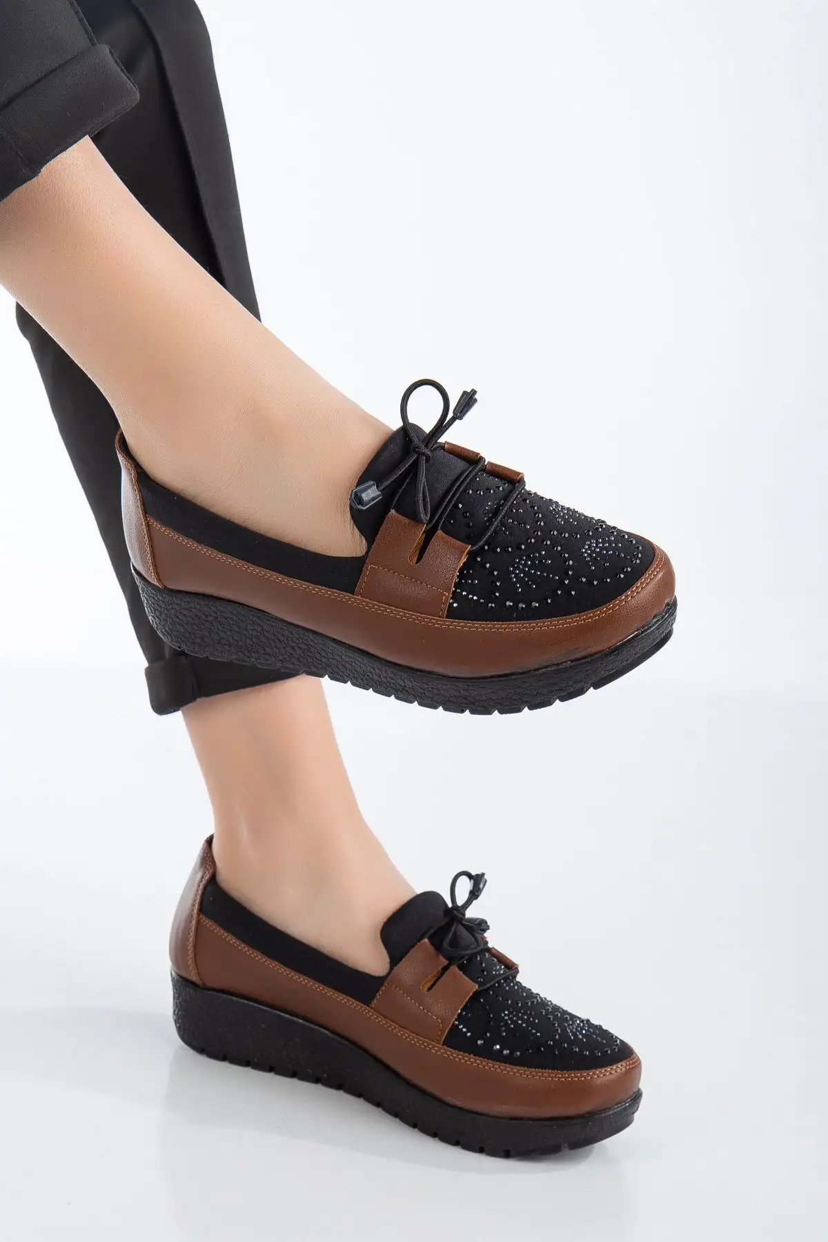 کفش ورزشی روزمره مادر با کفی بلند - 5548