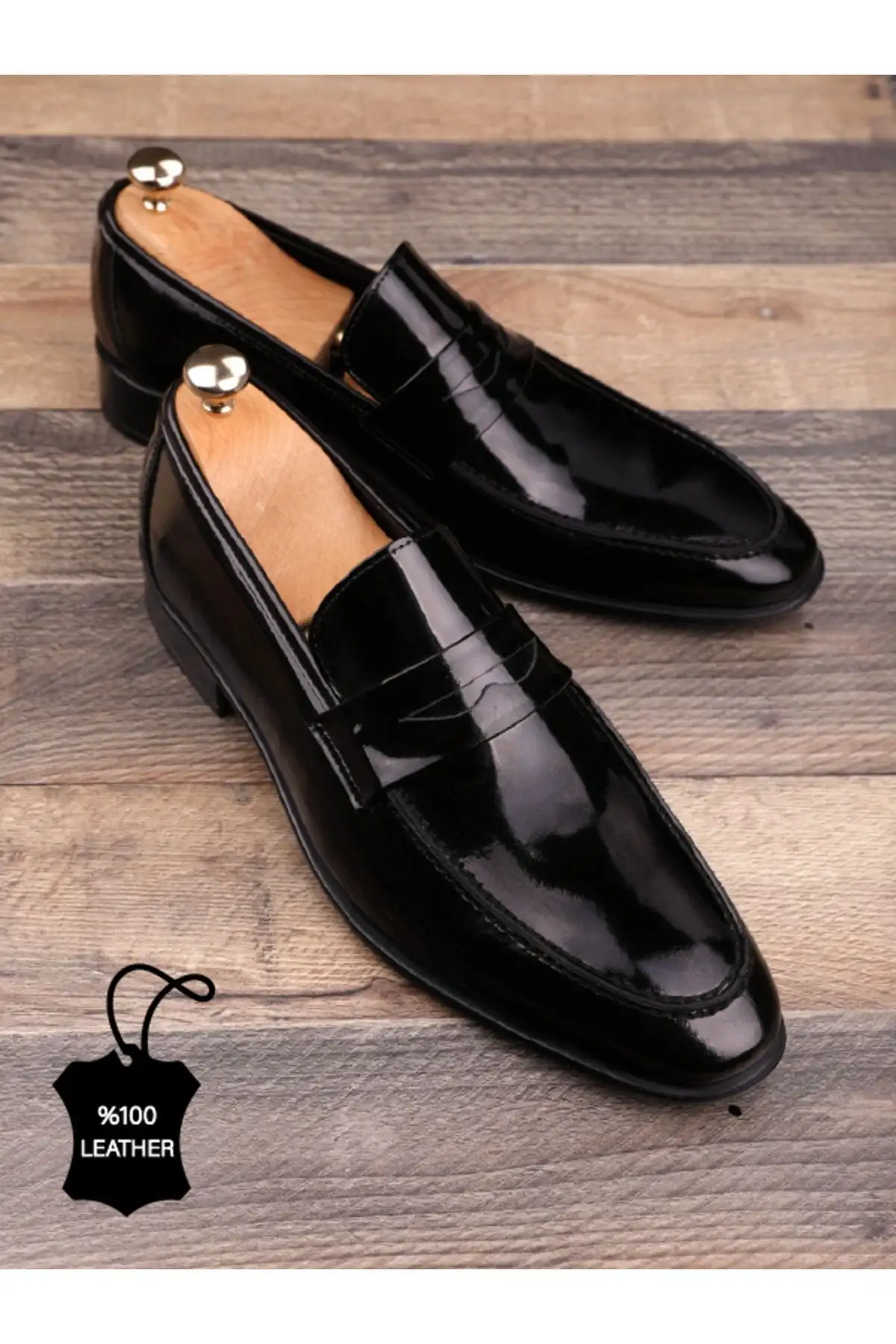 کفش رسمی مردانه  کلاسیک  چرم طبیعی مشکی براق - 7030 کفش رسمی مردانه کلاسیک چرم طبیعی مشکی براق - 7030