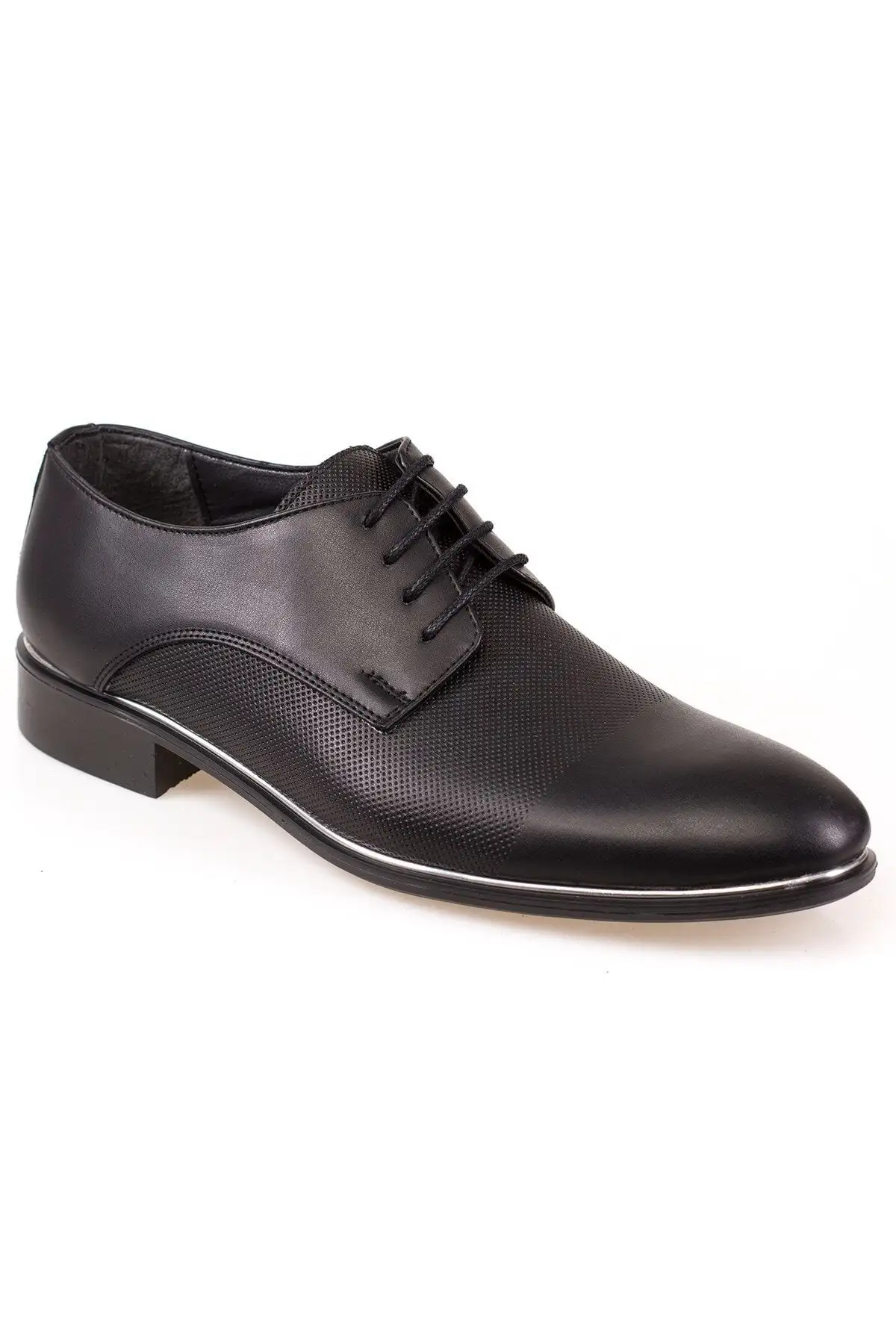 کفش روزمره مردانه  مناسب برای کت وشلوار و دامادی سیاه کلاسیک  - 7042 کفش روزمره مردانه مناسب برای کت وشلوار و دامادی سیاه کلاسیک - 7042