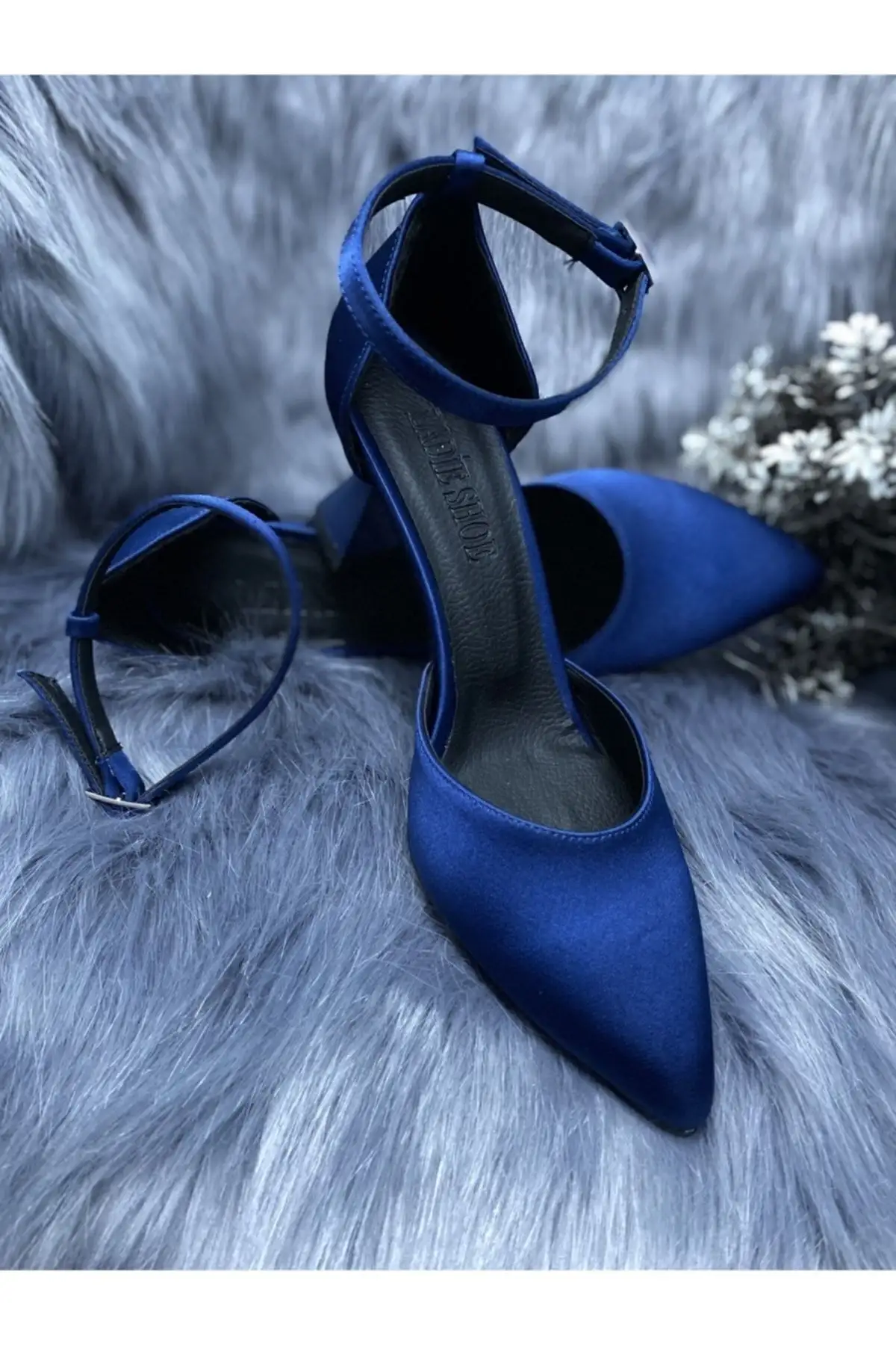 کفش مجلسی زنانه پاشنه‌بلند رنگ لاجوردی شامپاینی - 6737