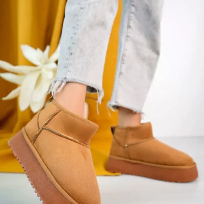 بوت و نیم‌ بوت زنانه ی براق کتانی کتاه با زیره ضخیم داخلی پشمی سینا - 5614