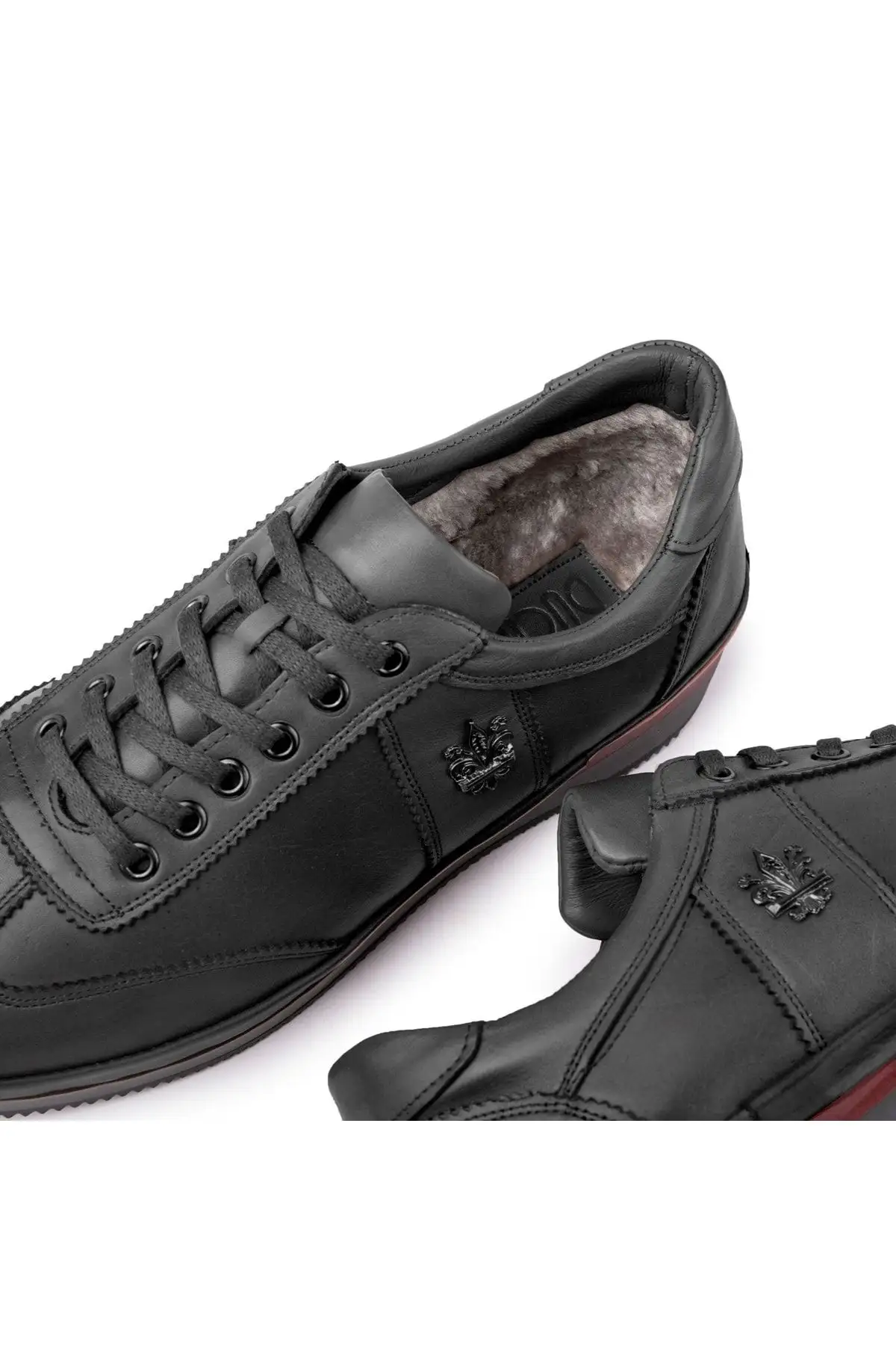 کفش سایز بزرگ مردانه -  روزمره  چرم طبیعی
-  داخلی پشمی
-  زمستانی پشمی - 6715 کفش سایز بزرگ مردانه - روزمره چرم طبیعی - داخلی پشمی - زمستانی پشمی - 6715