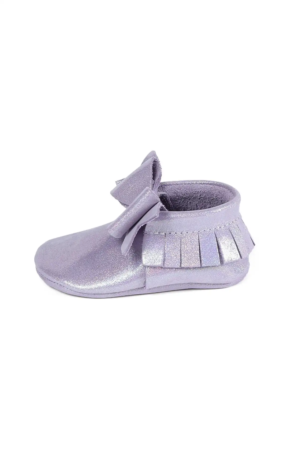 کفش نوزاد پسر پاپوش با جزئیات روبان بنفش براق از چرم طبیعی - 6580 کفش نوزاد پسر پاپوش با جزئیات روبان بنفش براق از چرم طبیعی - 6580