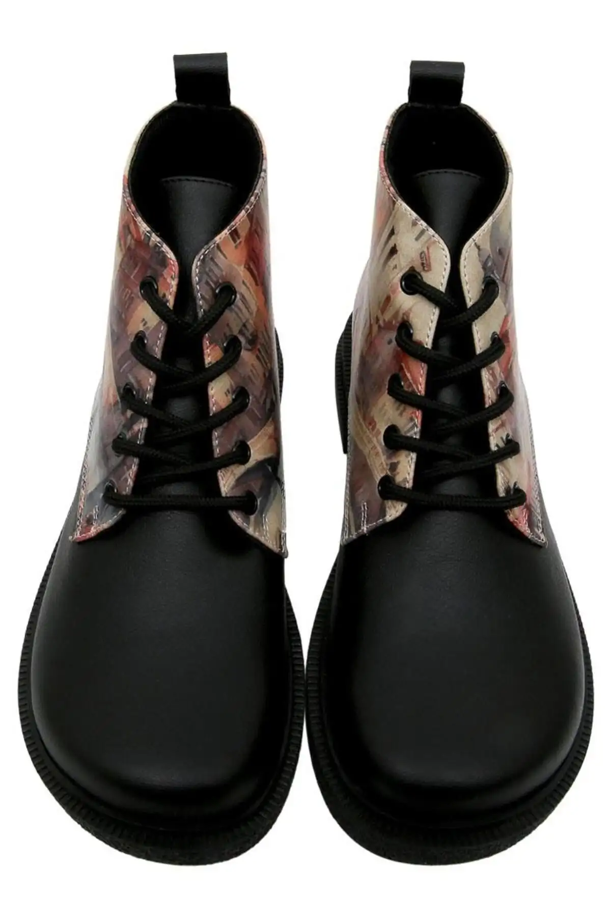 بوت و نیم بوت زنانه  براق  مشکی از جنس چرم گیاهی - طراحی نیس - 6183 بوت و نیم بوت زنانه براق مشکی از جنس چرم گیاهی - طراحی نیس - 6183