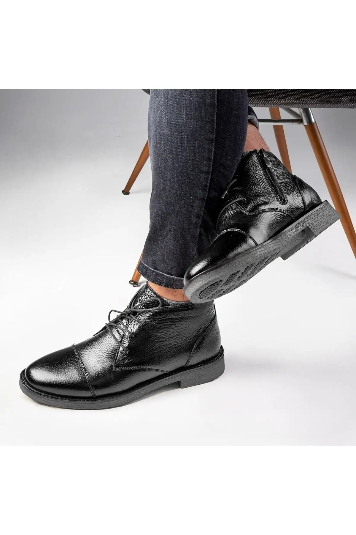 بوت مردانه پوتین روزمره آبی بند دار چرمی اصل با زیپ و زیره ضد لغزش Birmingham - 5585 بوت مردانه پوتین روزمره آبی بند دار چرمی اصل با زیپ و زیره ضد لغزش Birmingham - 5585