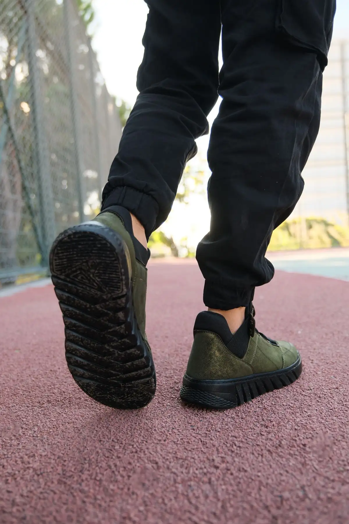 بوت مردانه کفش کتانی غیررسمی هاگی یونیسکس 0012383 - 5605 بوت مردانه کفش کتانی غیررسمی هاگی یونیسکس 0012383 - 5605