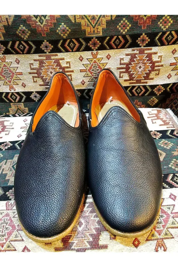 کفش رسمی مردانه یمنی (چاریق) مدل صاف، یمنی چرمی، رنگ مشکی. - 5988
