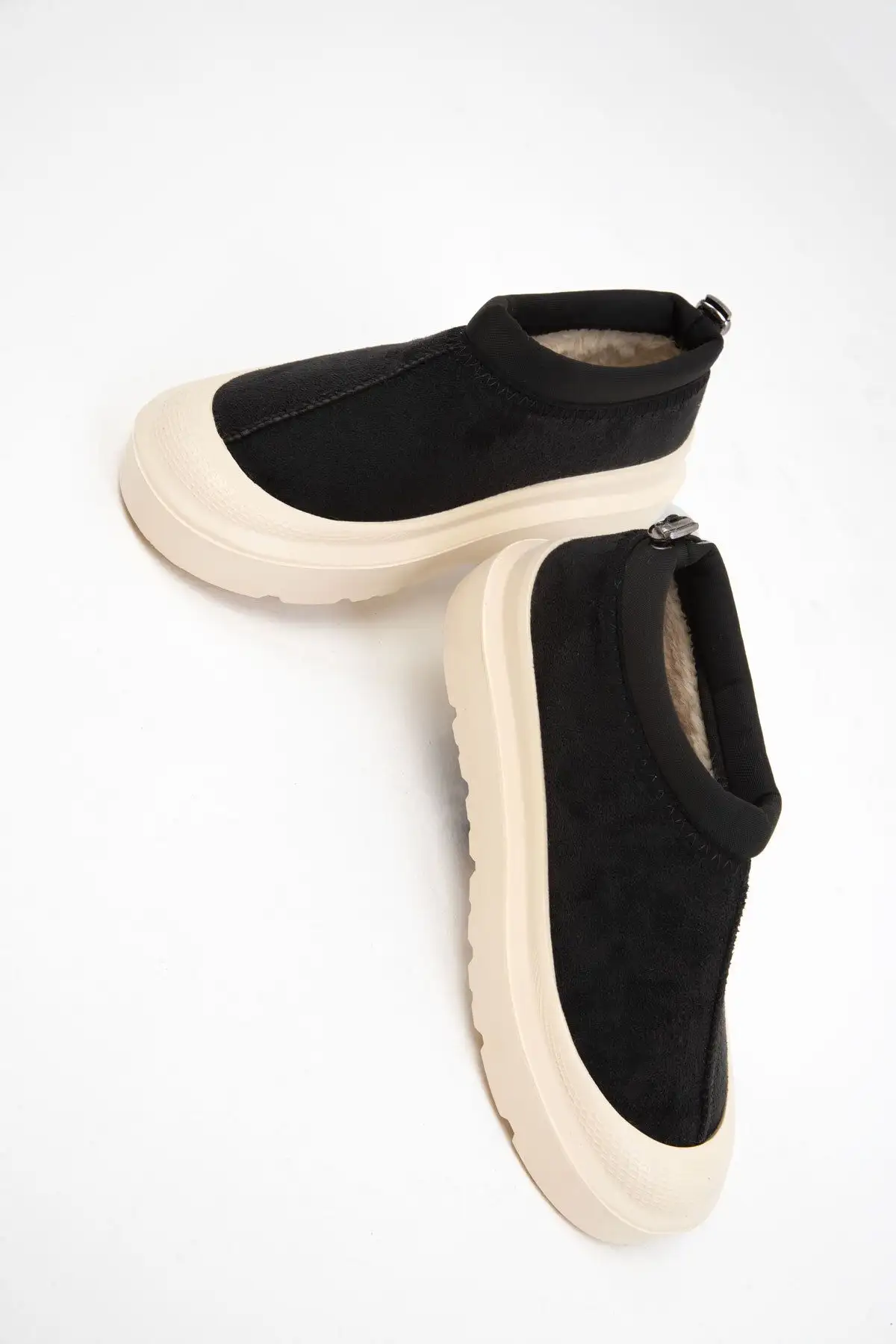 بوت و نیم بوت زنانه ی مشکی 19719 - 6704 بوت و نیم بوت زنانه ی مشکی 19719 - 6704