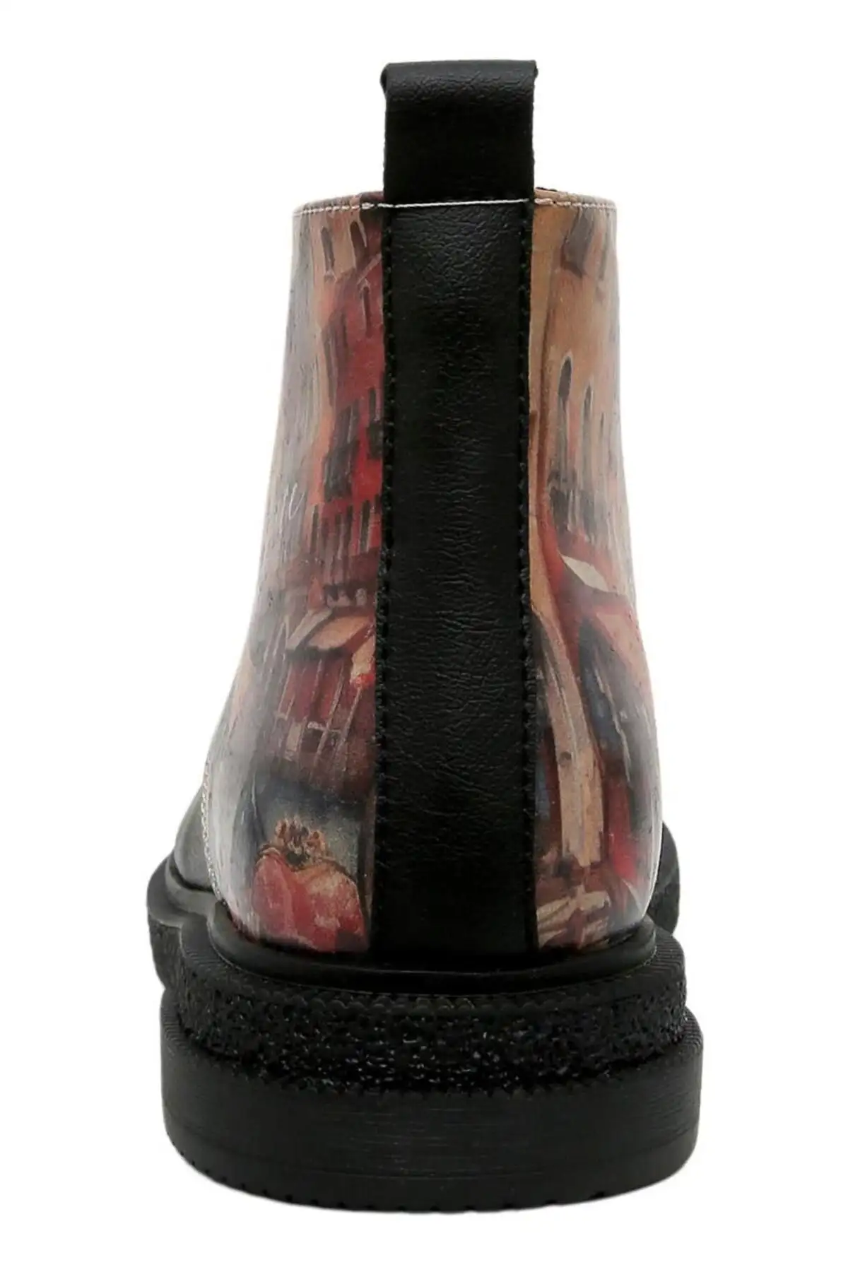 بوت و نیم بوت زنانه  براق  مشکی از جنس چرم گیاهی - طراحی نیس - 6183 بوت و نیم بوت زنانه براق مشکی از جنس چرم گیاهی - طراحی نیس - 6183