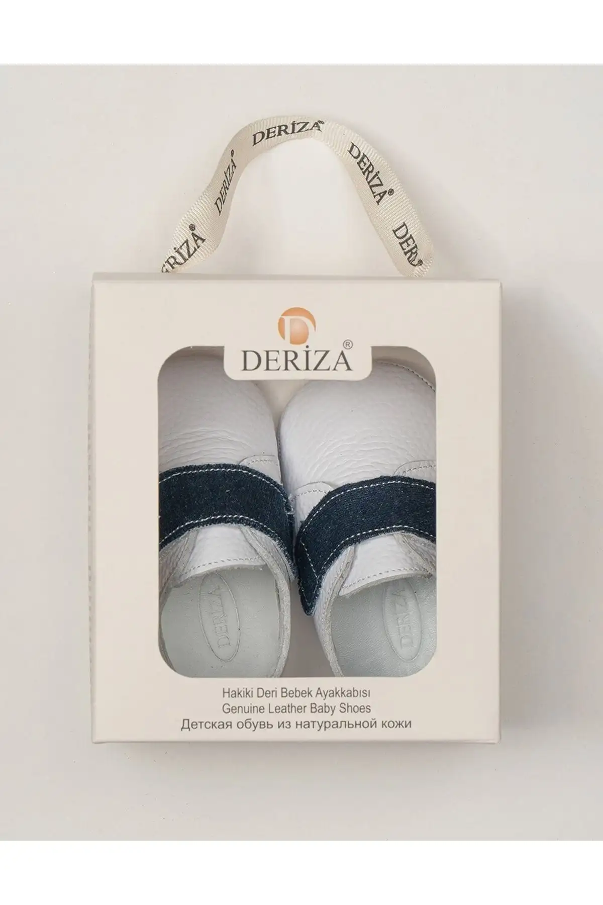 کفش نوزاد پسر  بچگانه با جزئیات جین و چرم مات سفید - 7145 کفش نوزاد پسر بچگانه با جزئیات جین و چرم مات سفید - 7145