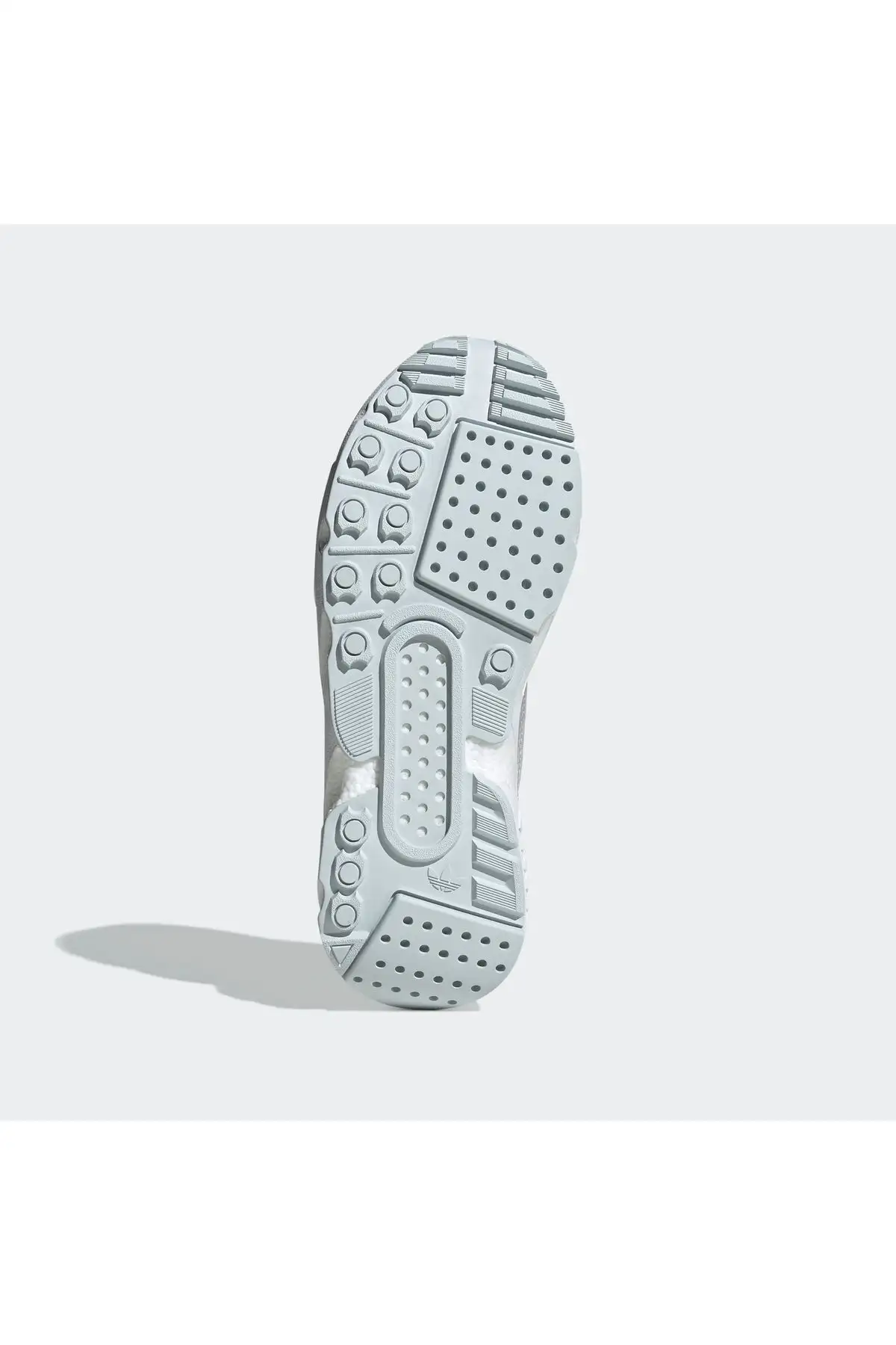 کفش ورزشی محصول "Gv8047 Gv8047 Zx 22 Boost" به فارسی ترجمه میشود به "جیوی 8047 جیوی 8047 زد ایکس 22 بوست". - 7066 کفش ورزشی محصول "Gv8047 Gv8047 Zx 22 Boost" به فارسی ترجمه میشود به "جیوی 8047 جیوی 8047 زد ایکس 22 بوست". - 7066