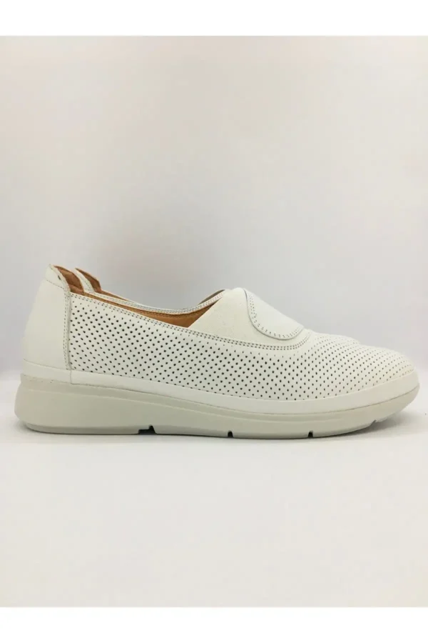 کفش طبی زنانه چرمی 03-4505 سفید - 6733