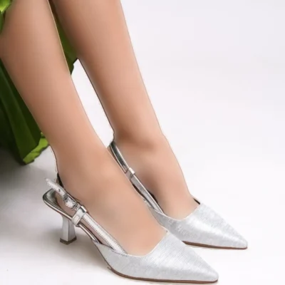 کفش پاشنه‌ بلند زنانه اوولنیل با نوک تیز و پشت باز مدل 001209 به رنگ نقره‌ای با بافت مخصوص - 6308