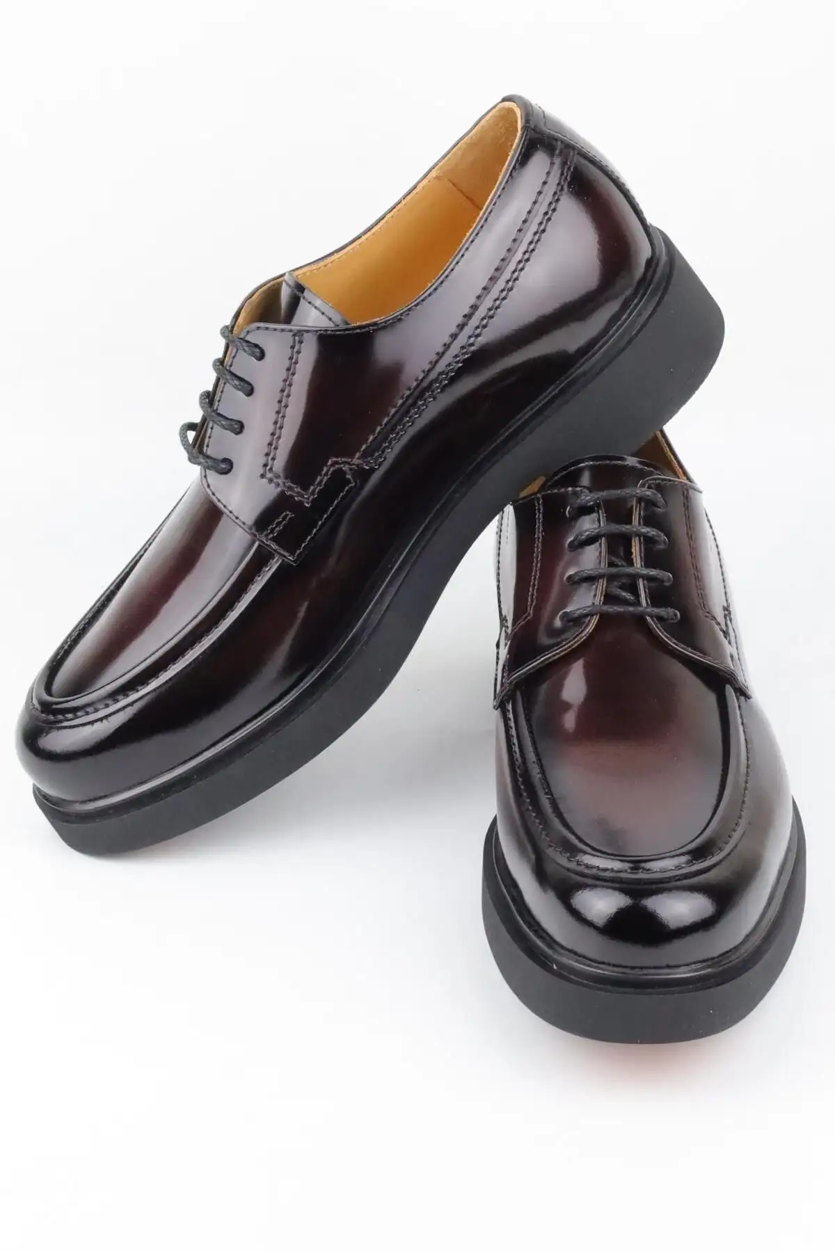 کفش رسمی مردانه مدل ۱۰۰  روزمره  از جنس چرم طبیعی - 6368 کفش رسمی مردانه مدل ۱۰۰ روزمره از جنس چرم طبیعی - 6368