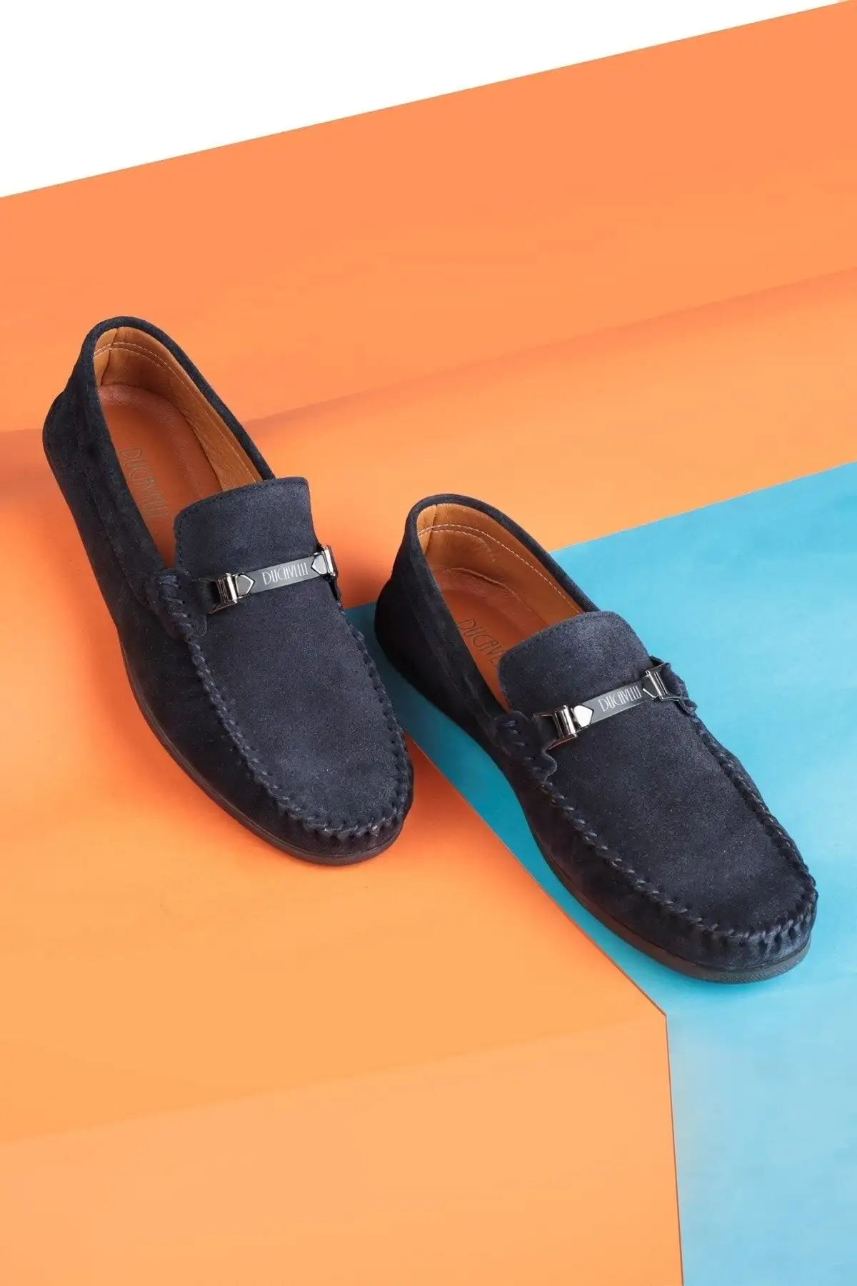 کفش سایز بزرگ مردانه 1.  روزمره  از چرم طبیعی
2.  لوفر
3.  سبک
4. لوفر با بند
5. لوفر جیر - 5657 کفش سایز بزرگ مردانه 1. روزمره از چرم طبیعی 2. لوفر 3. سبک 4. لوفر با بند 5. لوفر جیر - 5657