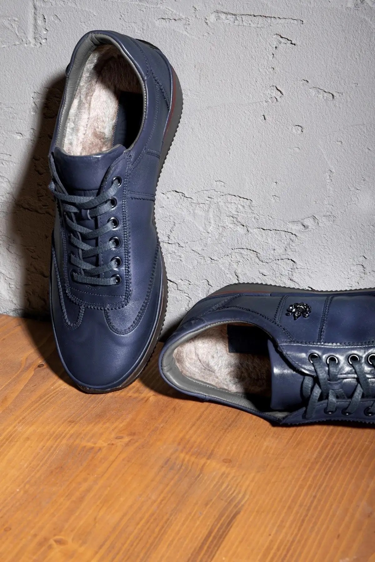 کفش سایز بزرگ مردانه  روزمره  از چرم طبیعی با داخل پشمی،  زمستانی پشمی - 6713 کفش سایز بزرگ مردانه روزمره از چرم طبیعی با داخل پشمی، زمستانی پشمی - 6713