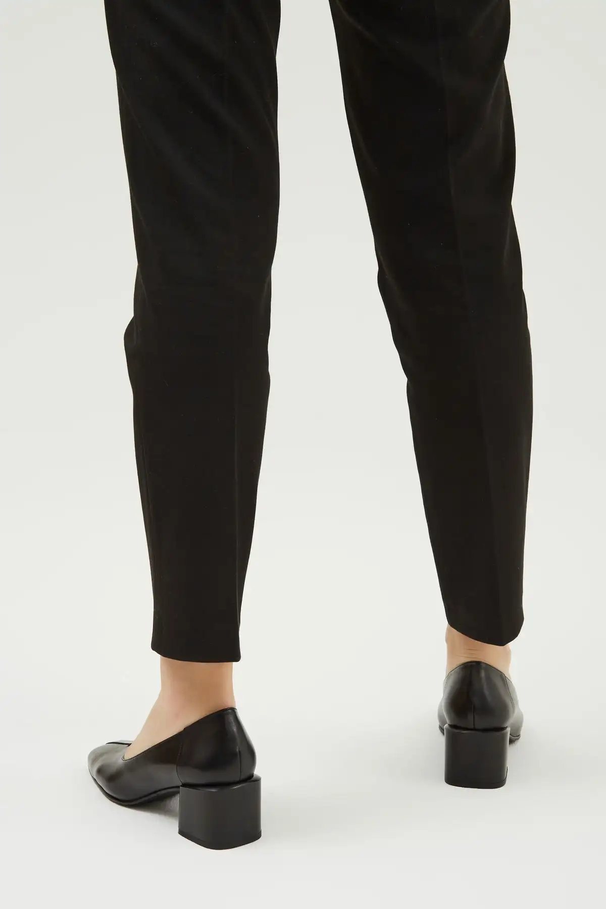 کفش اداری زنانه محصول: چرم اصل 33 2441289-1 بُن آیک Y23 - 6272