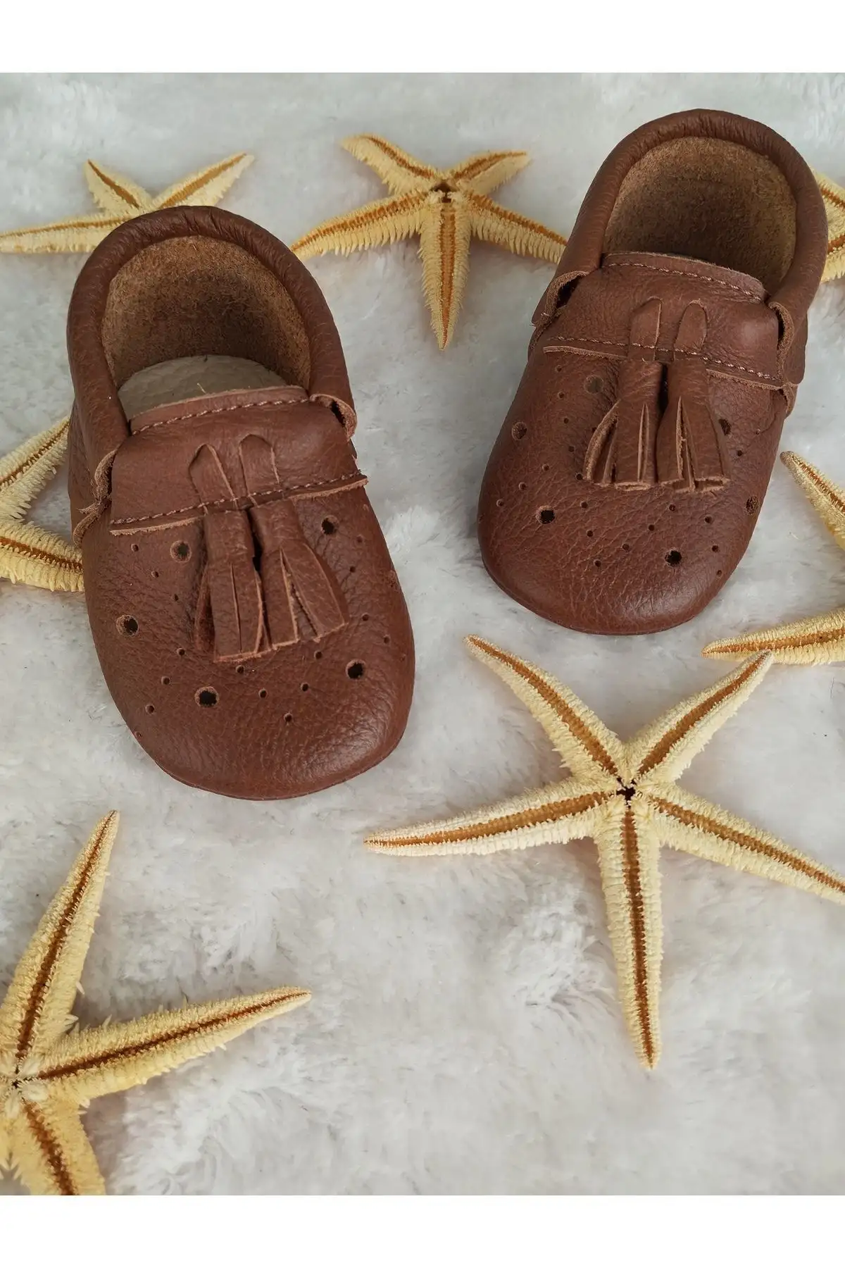 کفش نوزاد پسر پاپوش مکوسن بچهگانه از چرم طبیعی (اندازهگیری سایز در توضیحات) - 6551 کفش نوزاد پسر پاپوش مکوسن بچهگانه از چرم طبیعی (اندازهگیری سایز در توضیحات) - 6551