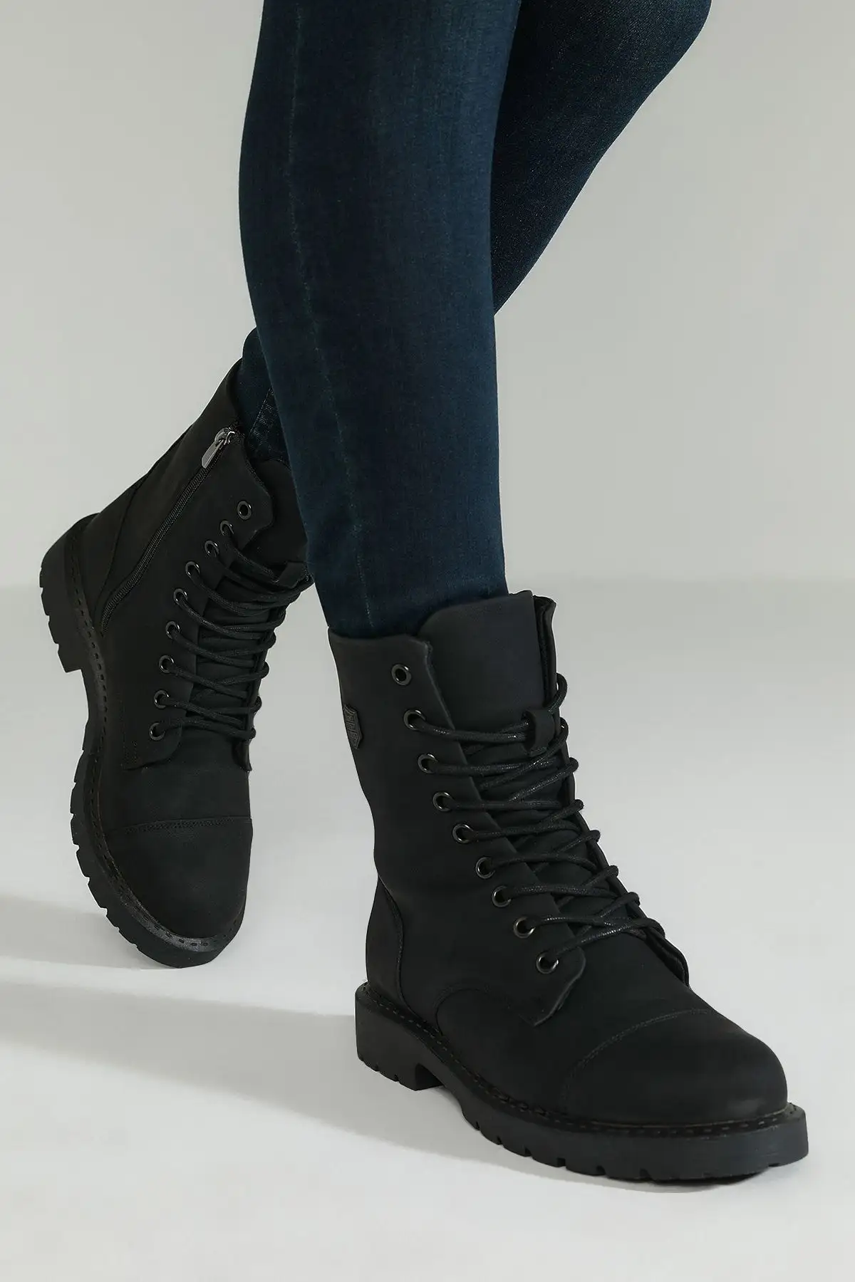 بوت مردانه  بایکر  سوآرز 2PR مشکی - 6673 بوت مردانه بایکر سوآرز 2PR مشکی - 6673