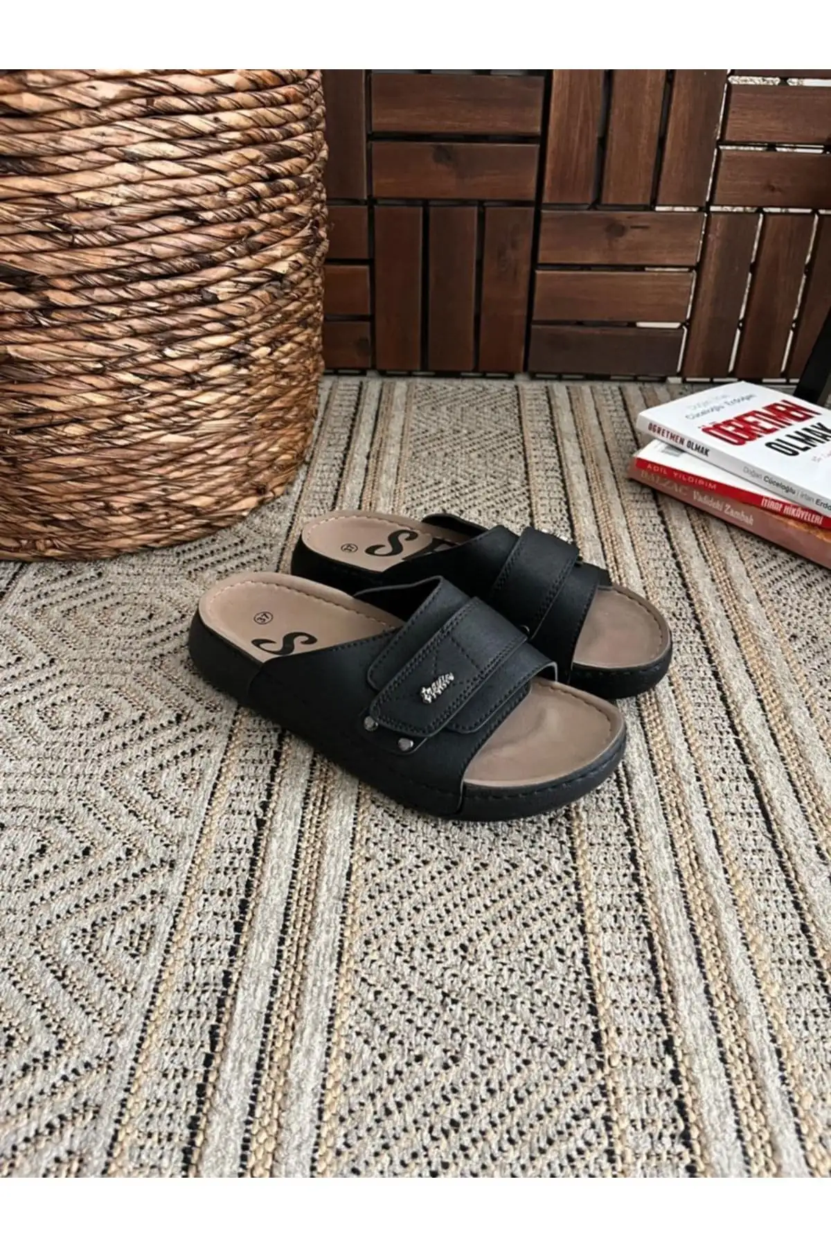 کفش راحتی خانه دمپایی طبی آناتومیک راحت با زیره اورتopedik و جفتی روزمره با بند چسبی (بند دار) برای استفاده عمومی - 7010 کفش راحتی خانه دمپایی طبی آناتومیک راحت با زیره اورتopedik و جفتی روزمره با بند چسبی (بند دار) برای استفاده عمومی - 7010