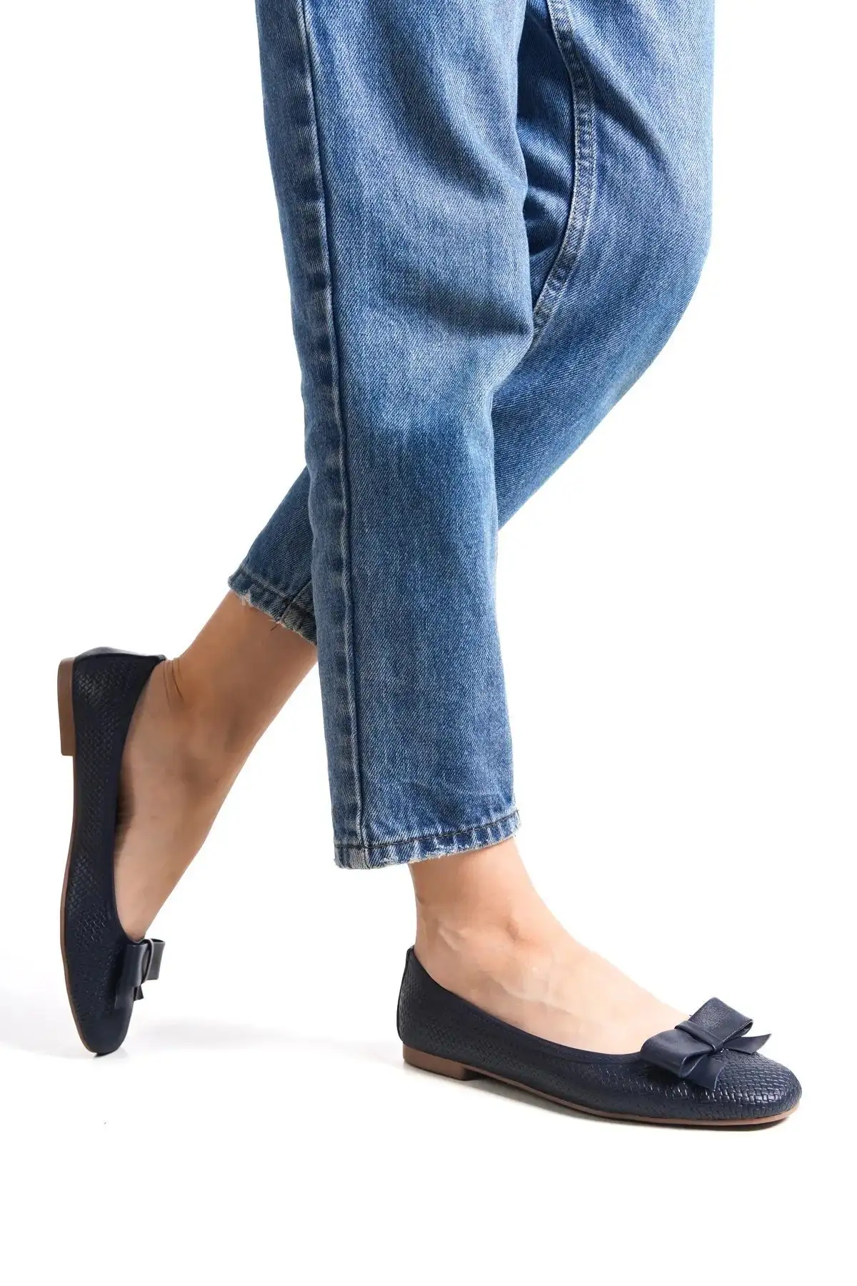 کفش مجلسی زنانه عروسکی چرم طبیعی  آبی تیره DP58-4055 - 5684 کفش مجلسی زنانه عروسکی چرم طبیعی آبی تیره DP58-4055 - 5684