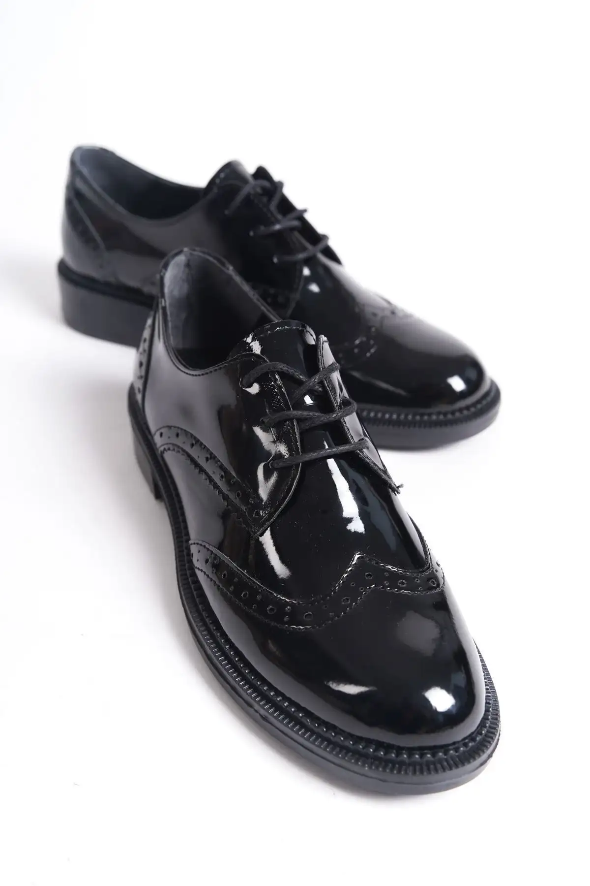 کفش مجلسی زنانه  روزمره  - آکسفورد مشکی براق - 6741 کفش مجلسی زنانه روزمره - آکسفورد مشکی براق - 6741