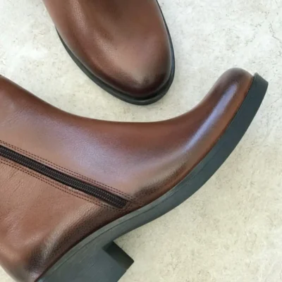 بوت و نیم بوت زنانه ی چرم طبیعی کرم - 6685