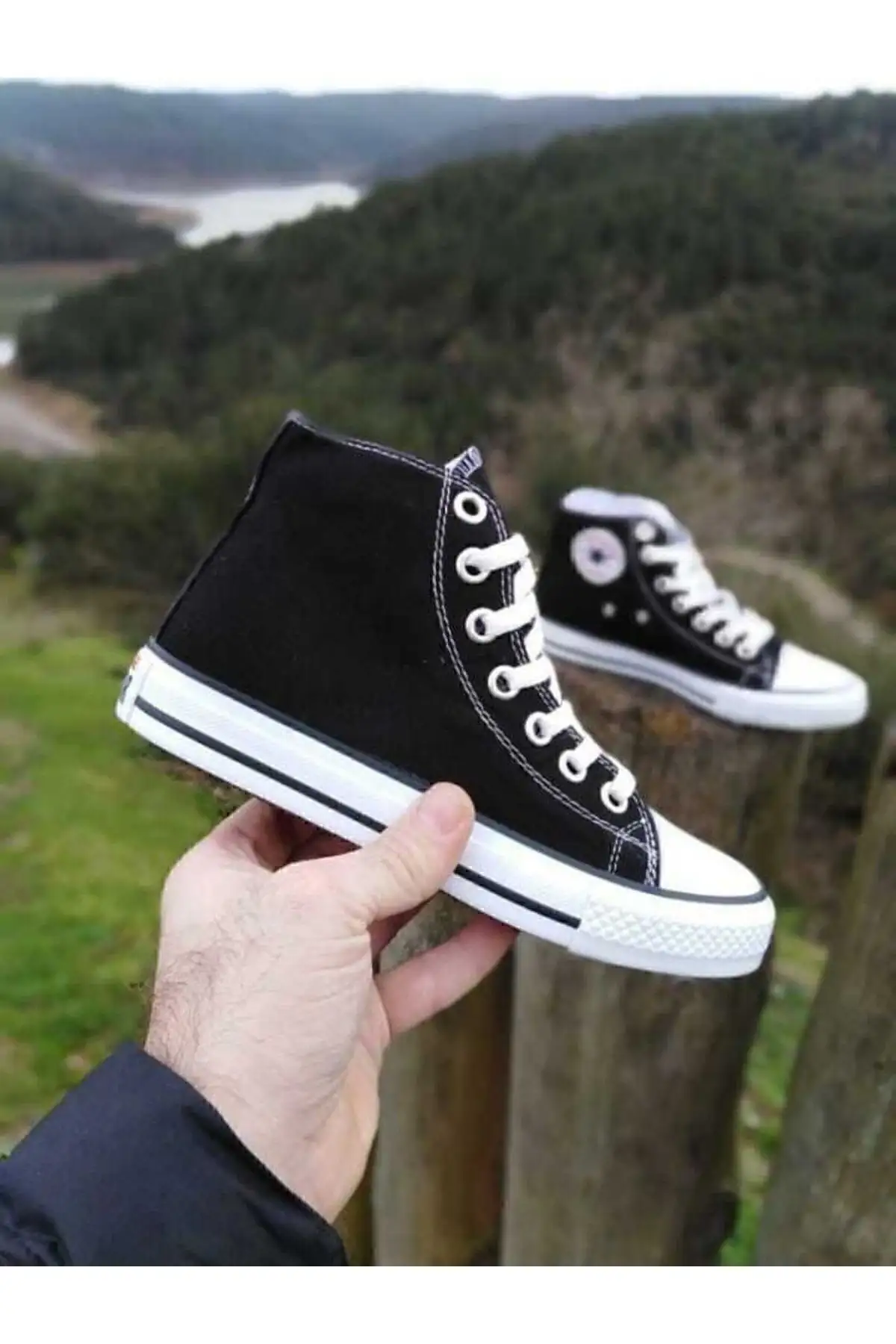 کفش دخترانه  ورزشی کودکانه مشکی و سفید با یقه بلند از جنس کتان - 6884 کفش دخترانه ورزشی کودکانه مشکی و سفید با یقه بلند از جنس کتان - 6884