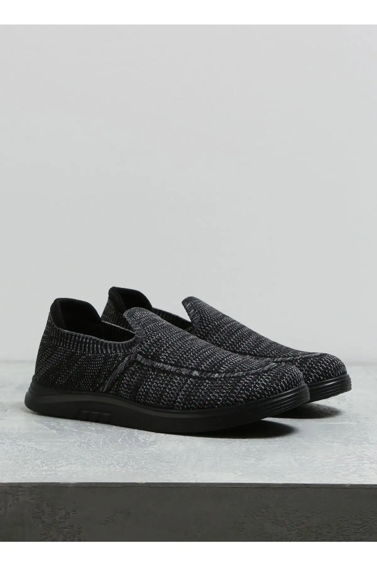 کفش روزمره مردانه    سیاه سالن - 6486 کفش روزمره مردانه سیاه سالن - 6486