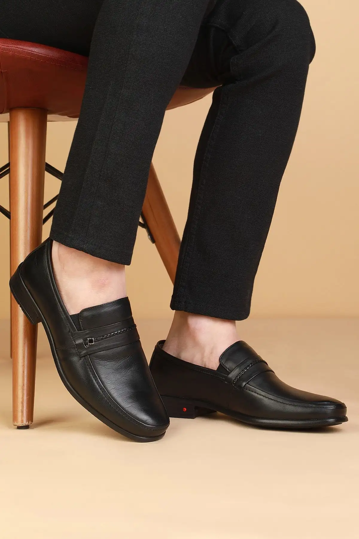 کفش رسمی مردانه کلاسیک تابستانی سبک با کفی نرم از چرم طبیعی - مشکی - 6355