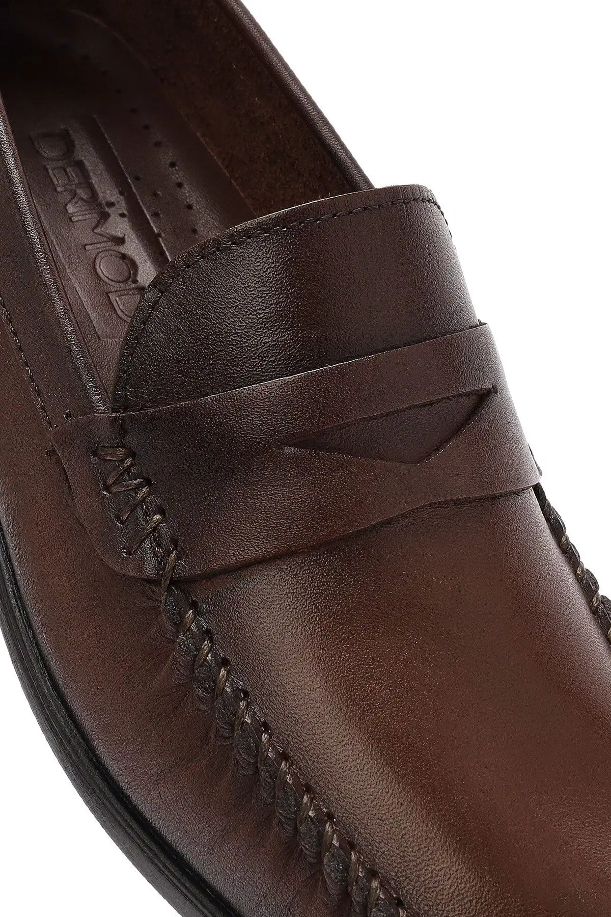 کفش روزمره مردانه  قهوهای چرم  راحتی لافر - 6070 کفش روزمره مردانه قهوهای چرم راحتی لافر - 6070