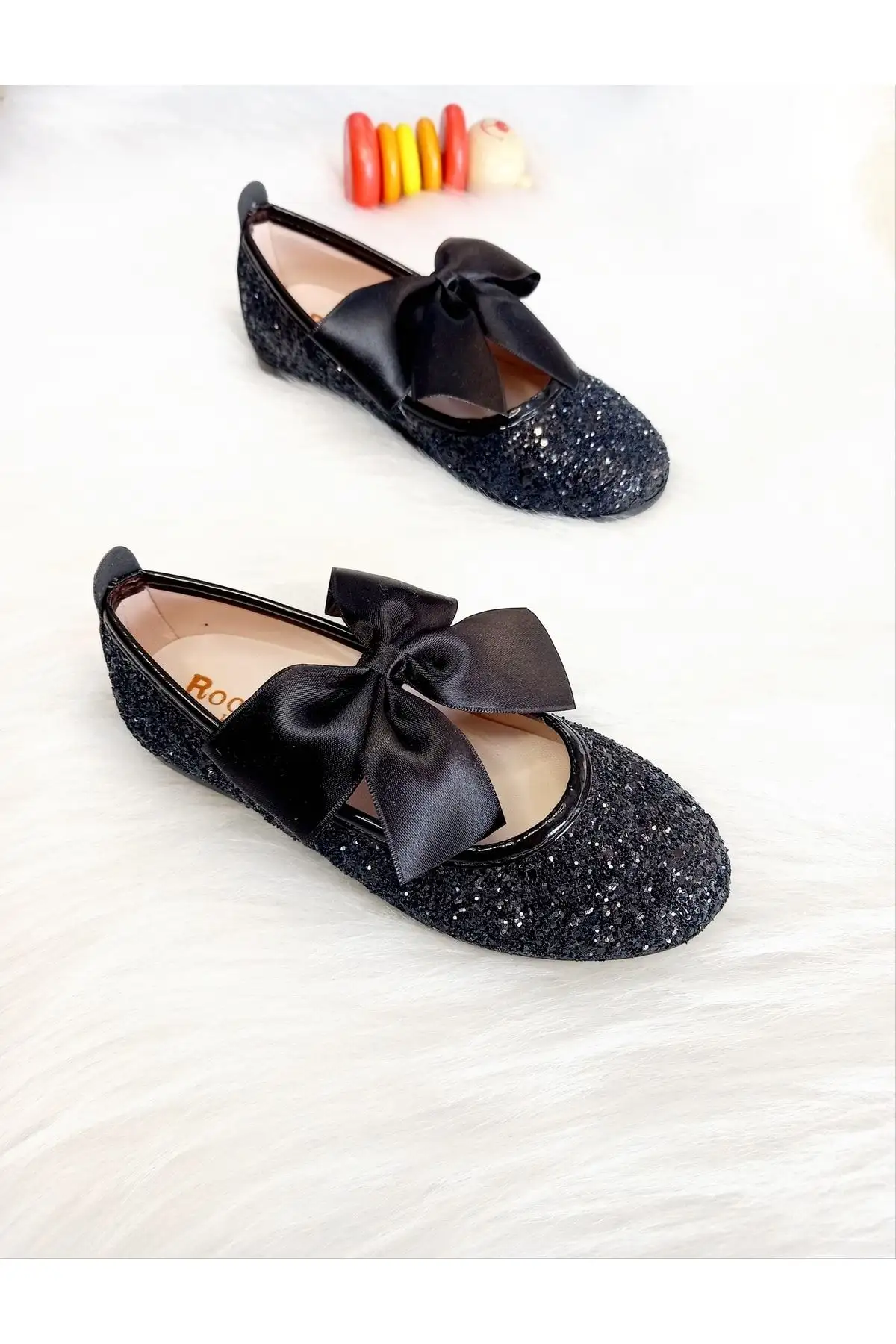 کفش دخترانه  باله مشکی با پولک برن - 5839 کفش دخترانه باله مشکی با پولک برن - 5839