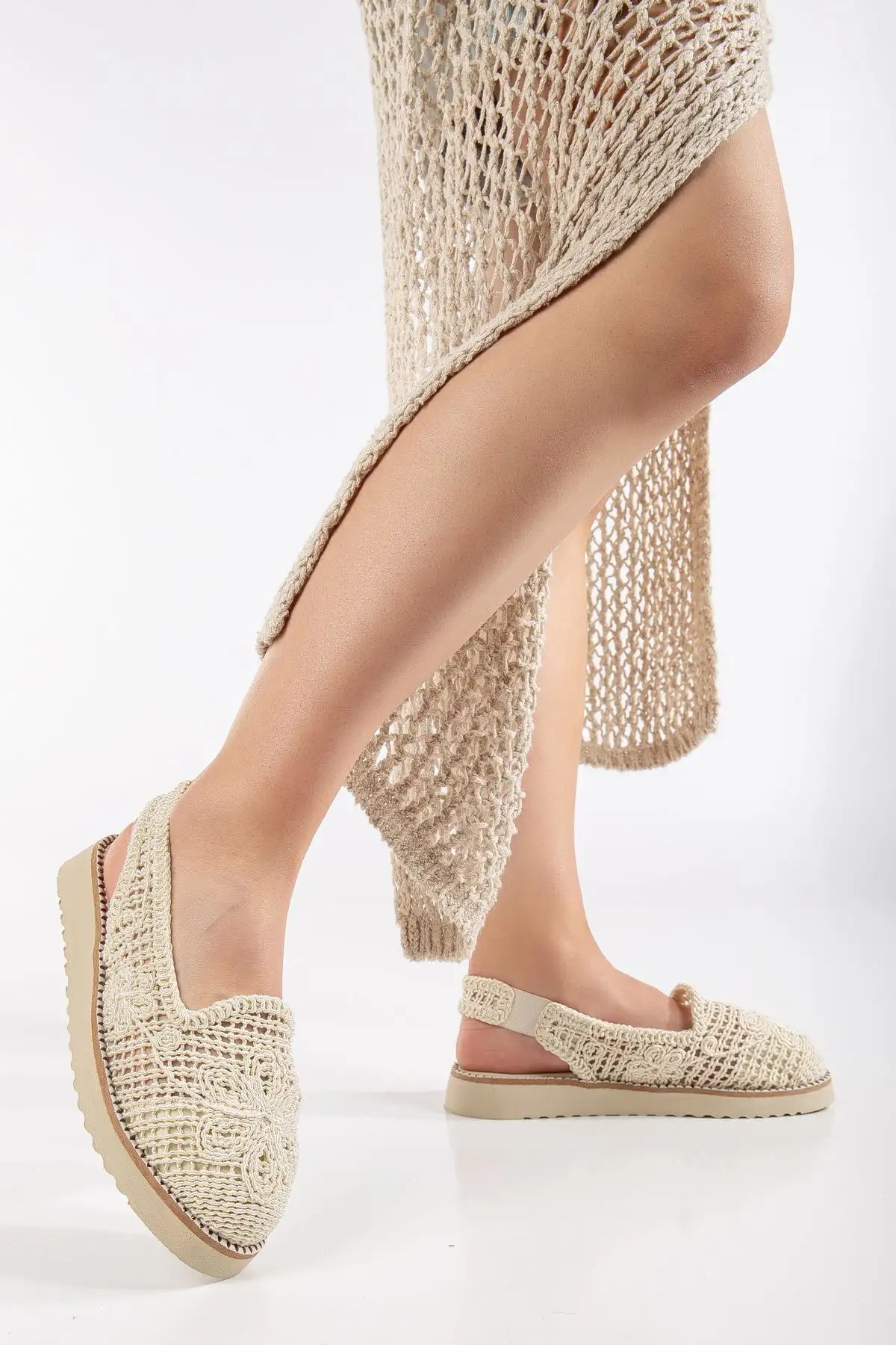 کفش صندل زنانه  نیکو با جزئیات بافتنی - 6073 کفش صندل زنانه نیکو با جزئیات بافتنی - 6073