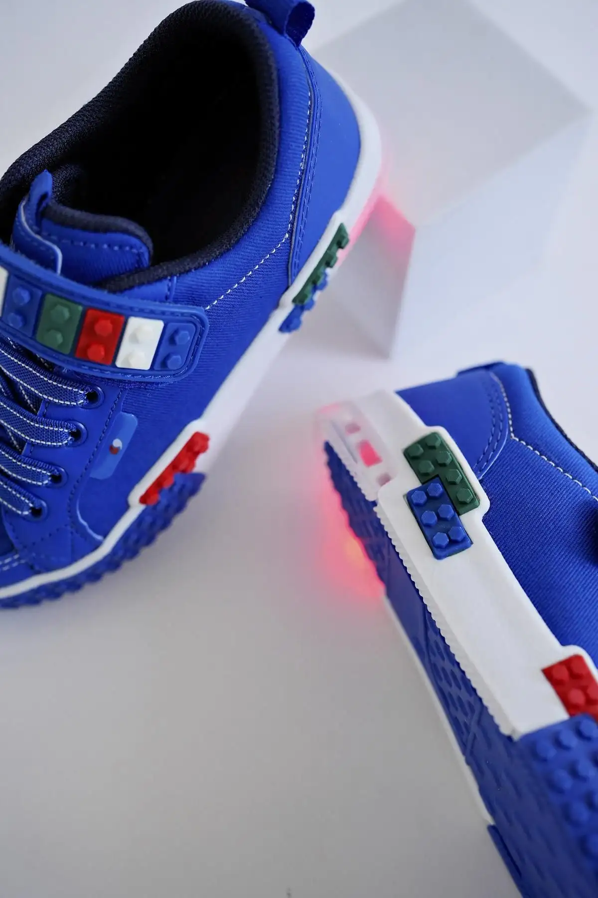 کفش پسرانه  ورزشی بچهگانه اورتودیک با بند و چسب سونیک گارانتیدار - 5771 کفش پسرانه ورزشی بچهگانه اورتودیک با بند و چسب سونیک گارانتیدار - 5771