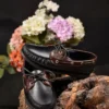 کفش رسمی مردانه چرم ۱۰۰% مشکی مدل کژوال با سبک نوآورانه، زیبایی و راحتی را به طور همزمان ارائه می‌دهد. - 6036