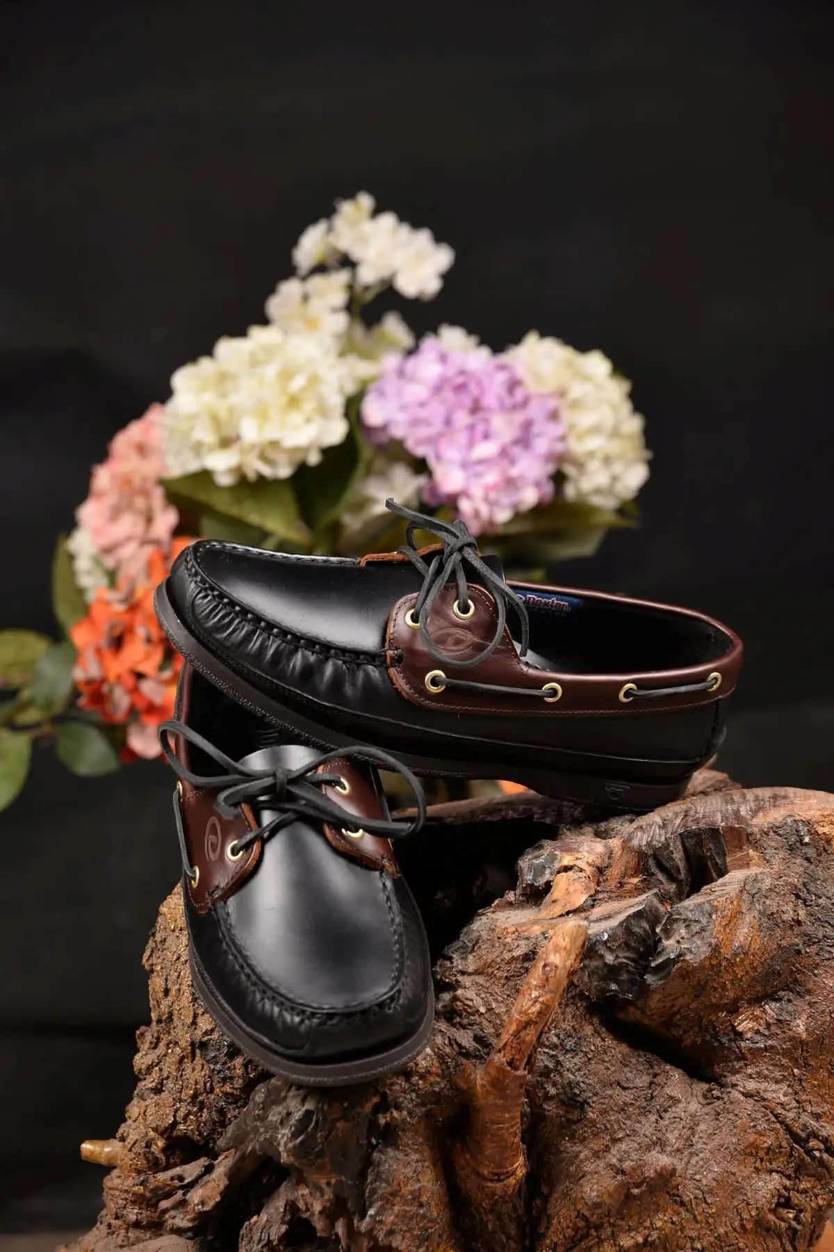 کفش رسمی مردانه   چرم ۱۰۰% مشکی مدل کژوال با سبک نوآورانه، زیبایی و راحتی را به طور همزمان ارائه میدهد. - 6036 کفش رسمی مردانه چرم ۱۰۰% مشکی مدل کژوال با سبک نوآورانه، زیبایی و راحتی را به طور همزمان ارائه میدهد. - 6036