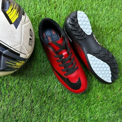 کفش فوتبال مخصوص زمین های چمن مصنوعی - 7165
