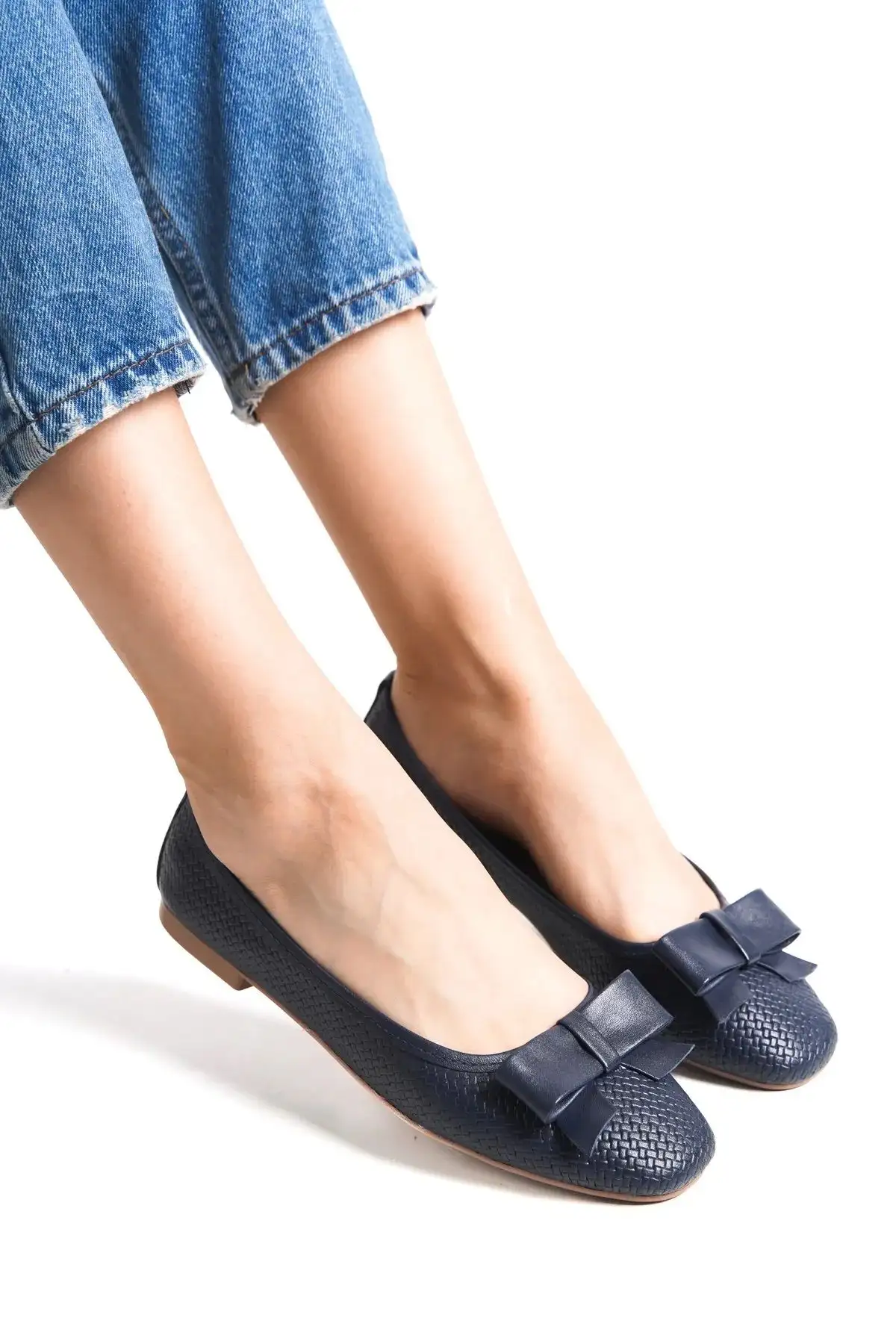 کفش مجلسی زنانه عروسکی چرم طبیعی  آبی تیره DP58-4055 - 5684 کفش مجلسی زنانه عروسکی چرم طبیعی آبی تیره DP58-4055 - 5684