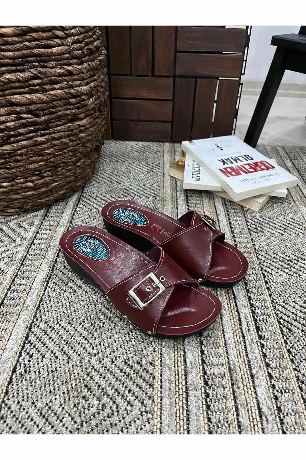 کفش راحتی خانه دمپایی پزشکی زنانه مناسب برای پاشنهدرد با کفی کاملاً اورتودنسی - 6998 کفش راحتی خانه دمپایی پزشکی زنانه مناسب برای پاشنهدرد با کفی کاملاً اورتودنسی - 6998