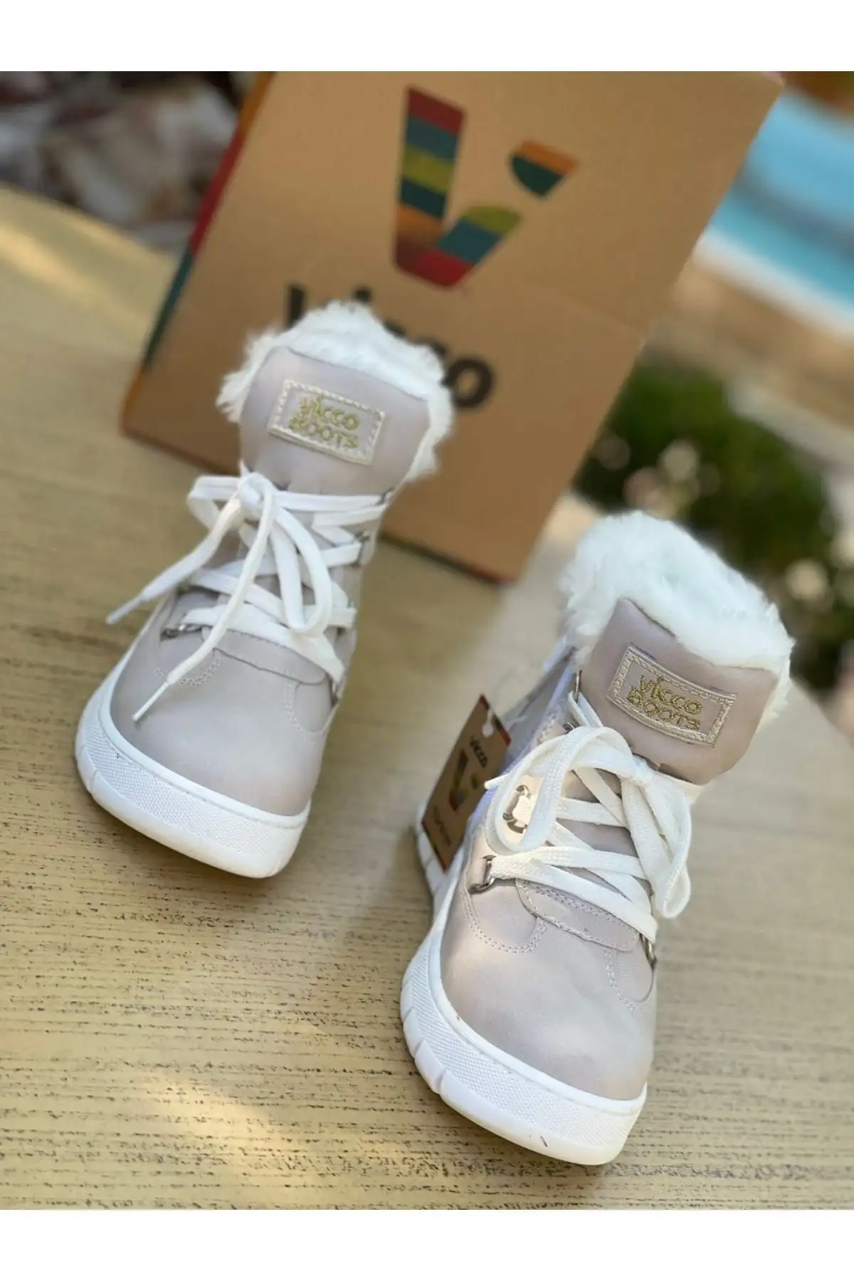 بوت بچگانه کفش چرم دخترانه  کپا با خز رنگ خاکستری 946.p20k.222-128 - 6141 بوت بچگانه کفش چرم دخترانه کپا با خز رنگ خاکستری 946.p20k.222-128 - 6141