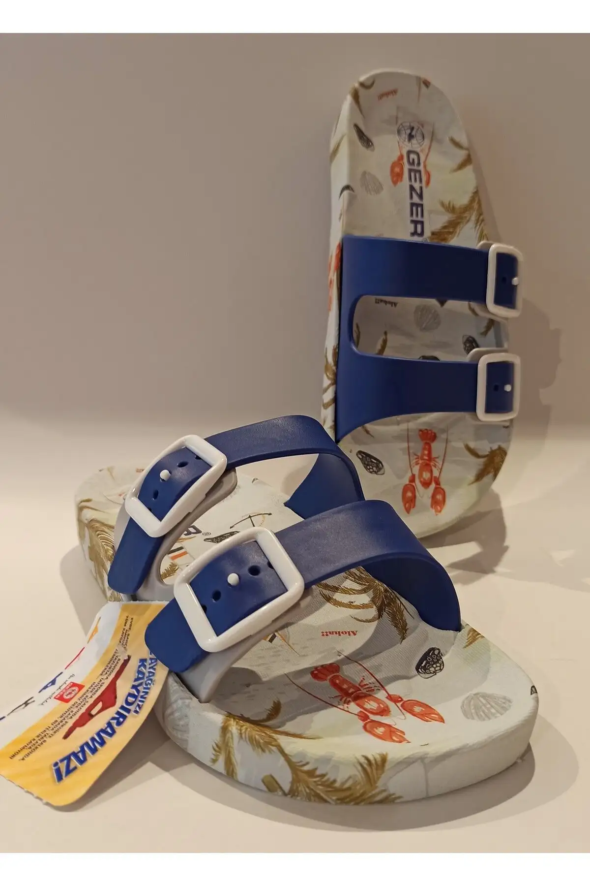 کفش راحتی خانه ترجمه محصول به فارسی:"دمپایی با بند قابل تنظیم و قالب آناتومیک برای ساحل، استخر، بالکن، تراس، حمام،  و پیادهرو" - 6352 کفش راحتی خانه ترجمه محصول به فارسی: "دمپایی با بند قابل تنظیم و قالب آناتومیک برای ساحل، استخر، بالکن، تراس، حمام، و پیادهرو" - 6352