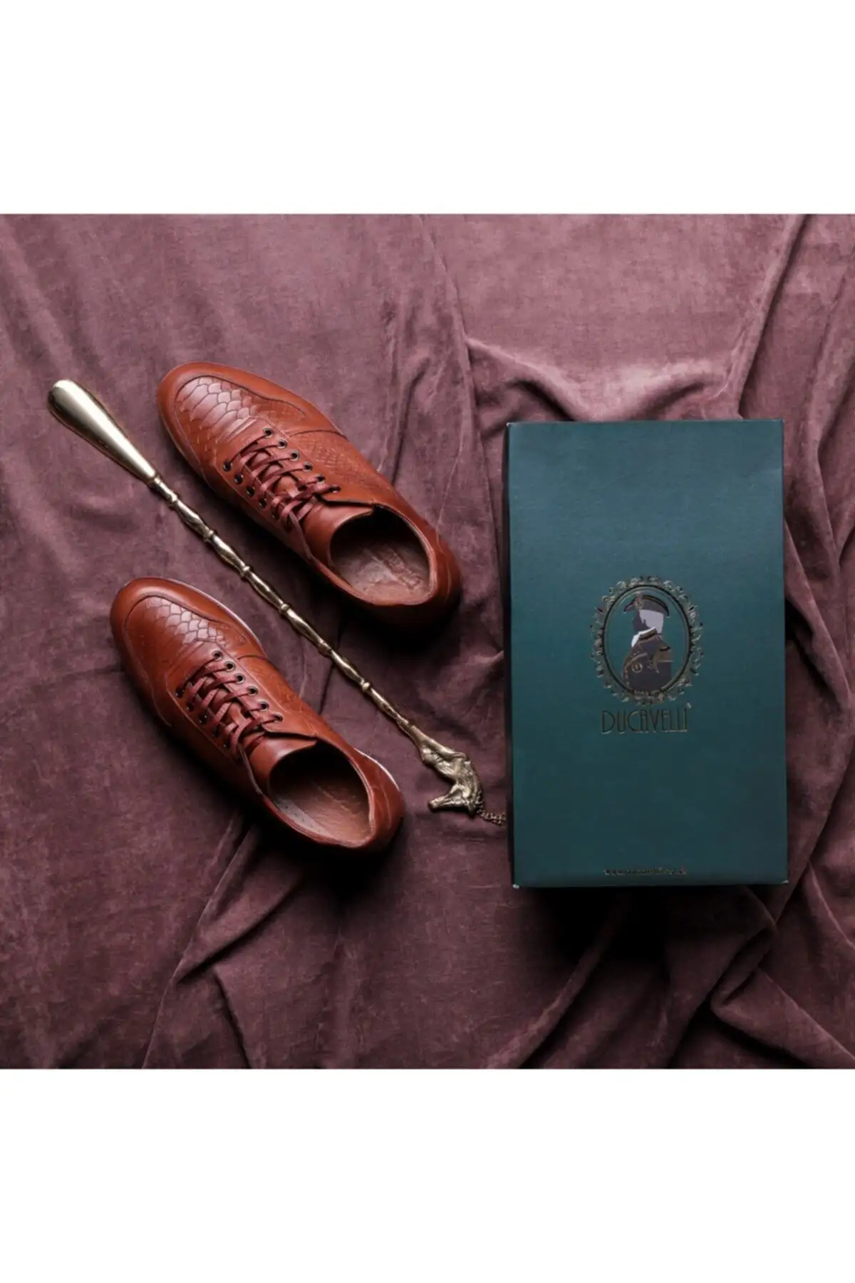 کفش سایز بزرگ مردانه آجئو  روزمره  از چرم طبیعی رنگ قهوهای - 6724 کفش سایز بزرگ مردانه آجئو روزمره از چرم طبیعی رنگ قهوهای - 6724