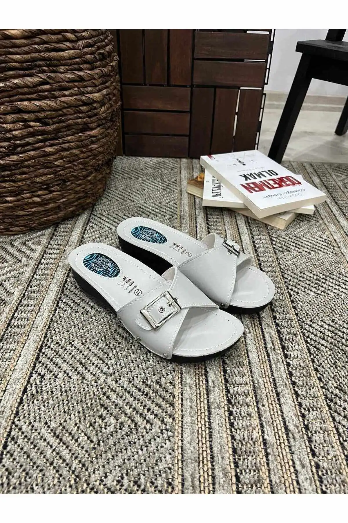 کفش راحتی خانه  طبی زنانه با کفی تمام اورتودنسی مناسب برای پاشنهدرد - 6999 کفش راحتی خانه طبی زنانه با کفی تمام اورتودنسی مناسب برای پاشنهدرد - 6999