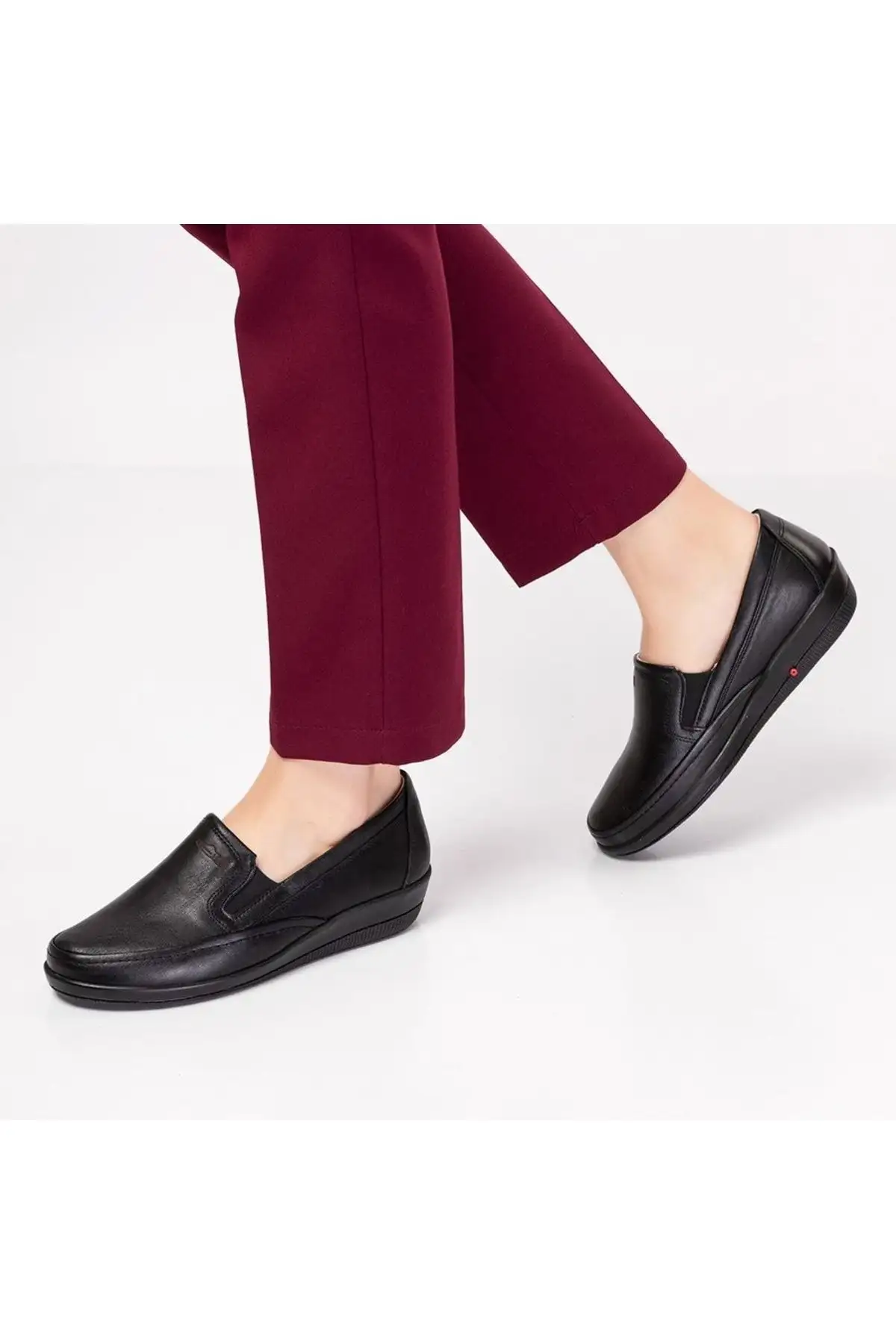 کفش زنانه چرم طبیعی دیابتی ارتوپدیک - 6536 کفش زنانه چرم طبیعی دیابتی ارتوپدیک - 6536