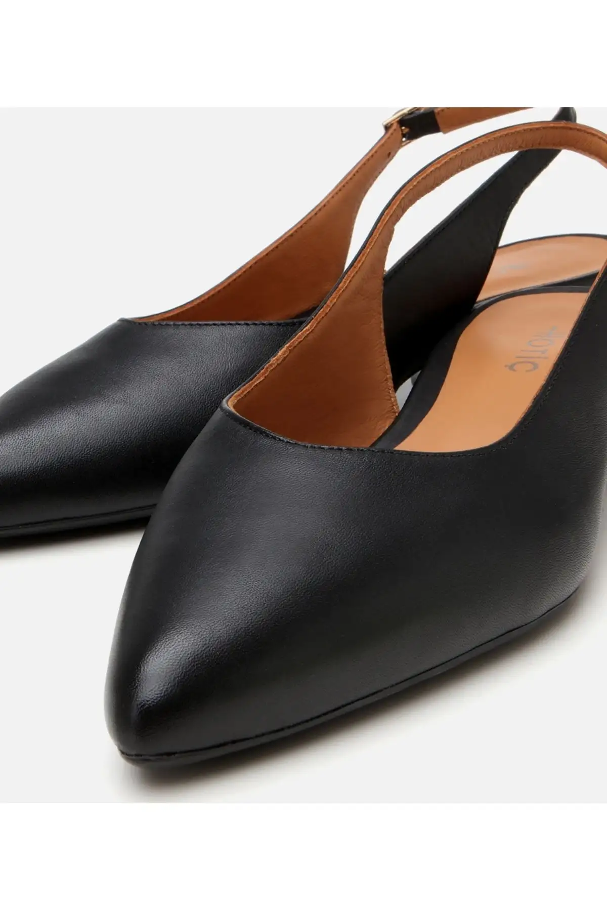 کفش تخت زنانه بابت مشکی چرم با پشت باز - 6859