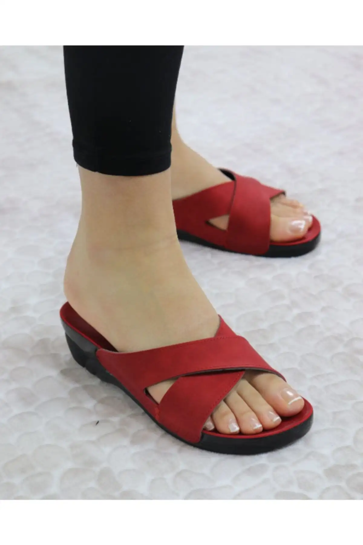 کفش راحتی خانه دمپایی طبی زنانه ونیزی قرمز/9 - 6429 کفش راحتی خانه دمپایی طبی زنانه ونیزی قرمز/9 - 6429