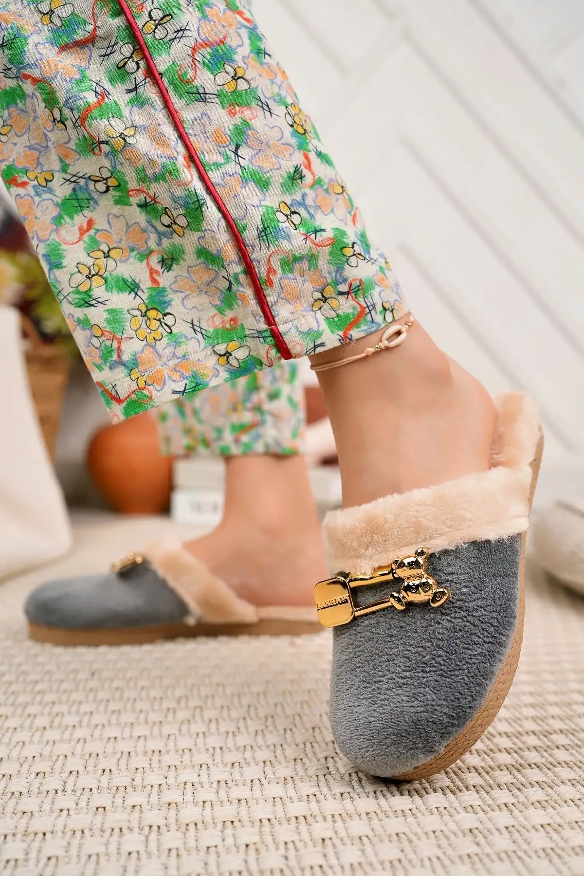 کفش راحتی خانه پک ۳ عددی دمپایی زنانه زمستانی دمپایی روزمره دمپایی خانگی هدیه مهمان ست دمپایی عروس ۳ عددی - 7324 کفش راحتی خانه پک ۳ عددی دمپایی زنانه زمستانی دمپایی روزمره دمپایی خانگی هدیه مهمان ست دمپایی عروس ۳ عددی - 7324