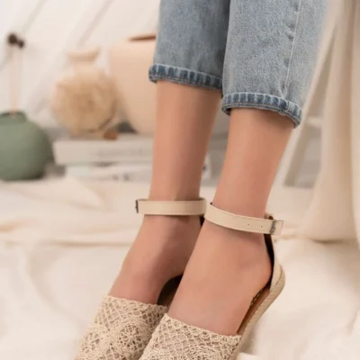 کفش صندل زنانه دانتل دار بیج مدل Bg1058-123-0001 - 7357