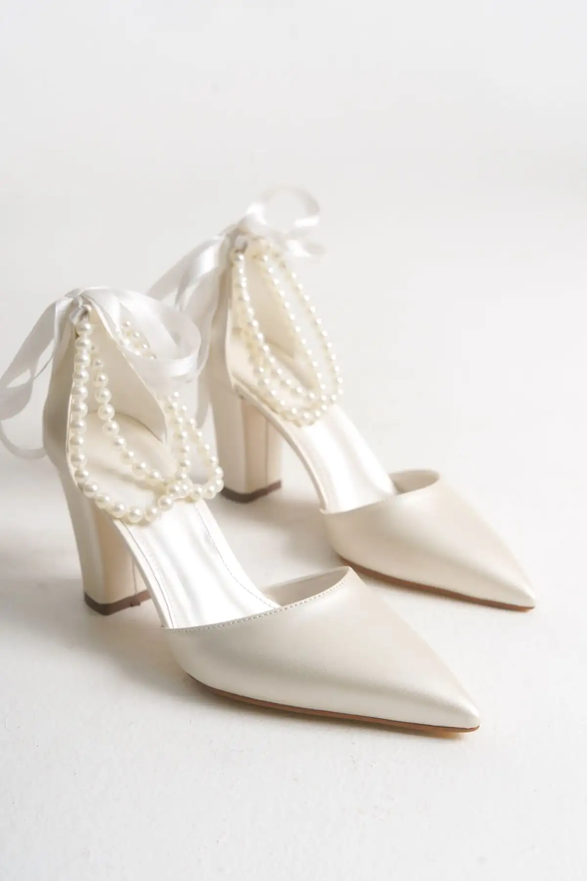 کفش پاشنه بلند زنانه  عروسی پاشنه  مرواریدی عروس برای زنان - 7227 کفش پاشنه بلند زنانه عروسی پاشنه مرواریدی عروس برای زنان - 7227