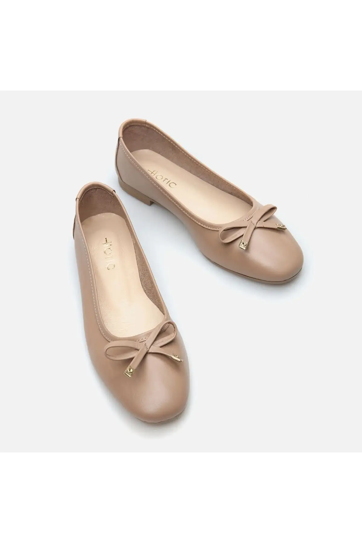 کفش تخت زنانه بارانی از چرم طبیعی - 7276